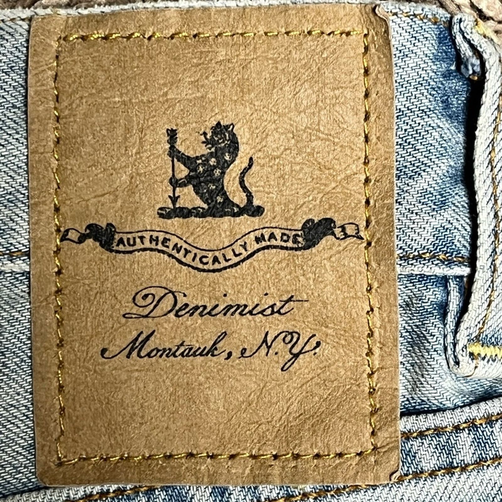 Other Deniminst Montauk NY Distressed Boyfriend Jean size 26 NWOT Size 26" / US 2 / IT 38 - 6 Thumbnail