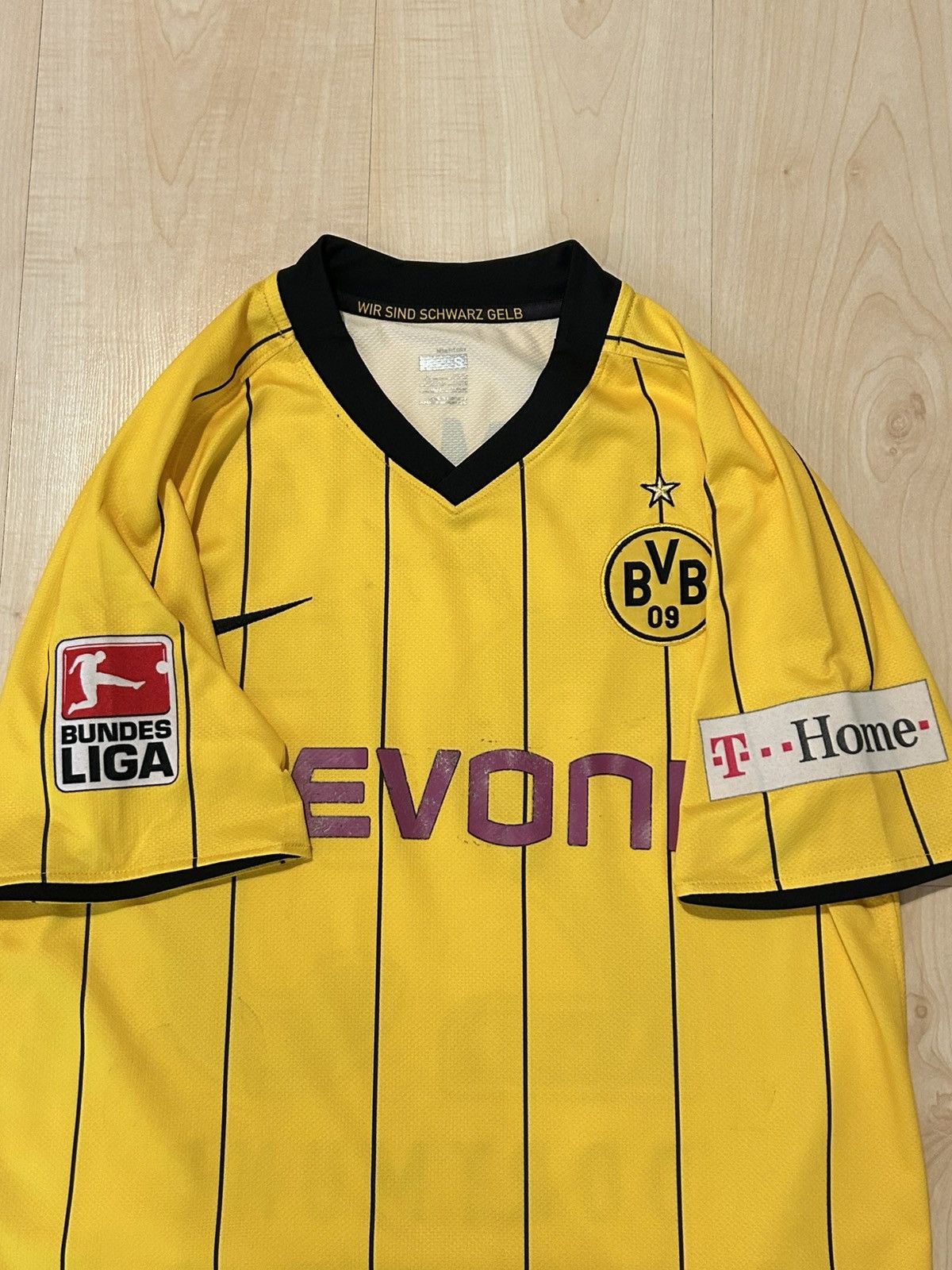 Nike × Vintage Borussia Dortmund 2008/09 home jersey Patrick Owomoyela’s#25 Size US S / EU 44-46 / 1 - 8 Thumbnail