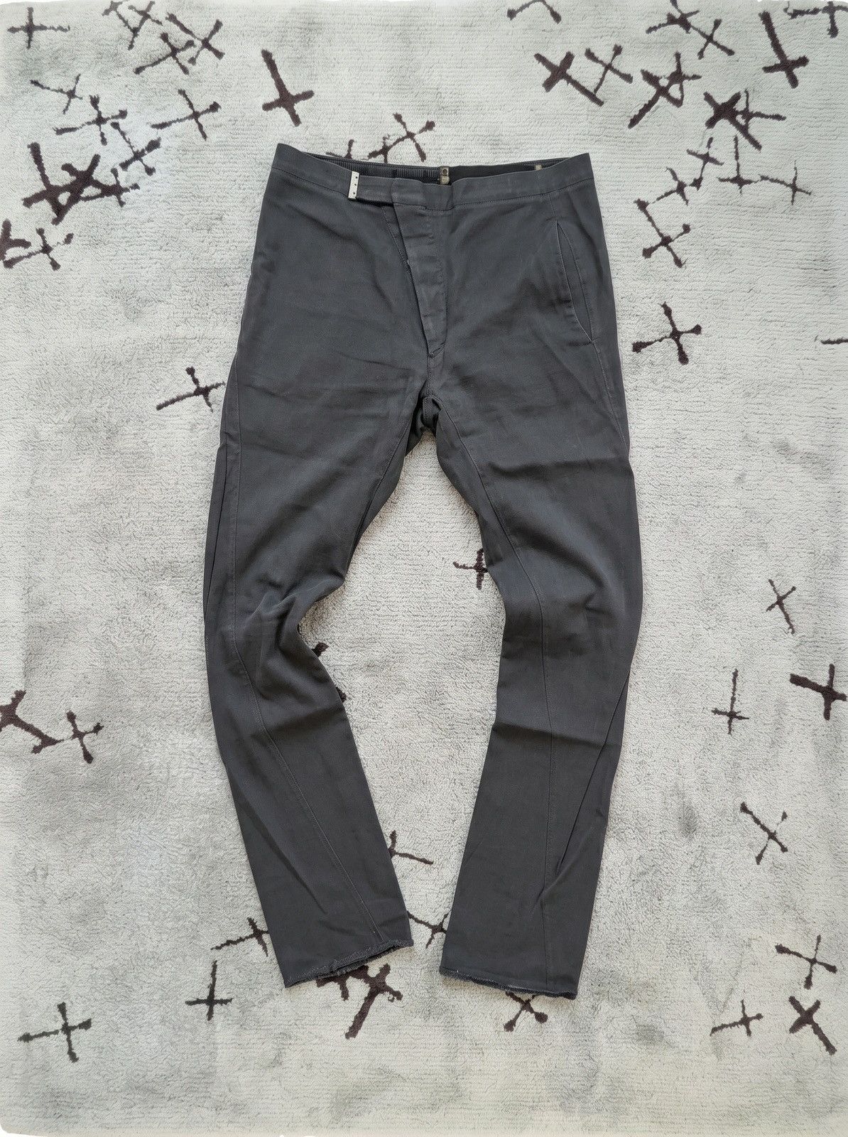 Carol Christian Poell Carol Christian Poell Asymmetrical Breadstick Trousers Size US 30 / EU 46 - 1 Thumbnail