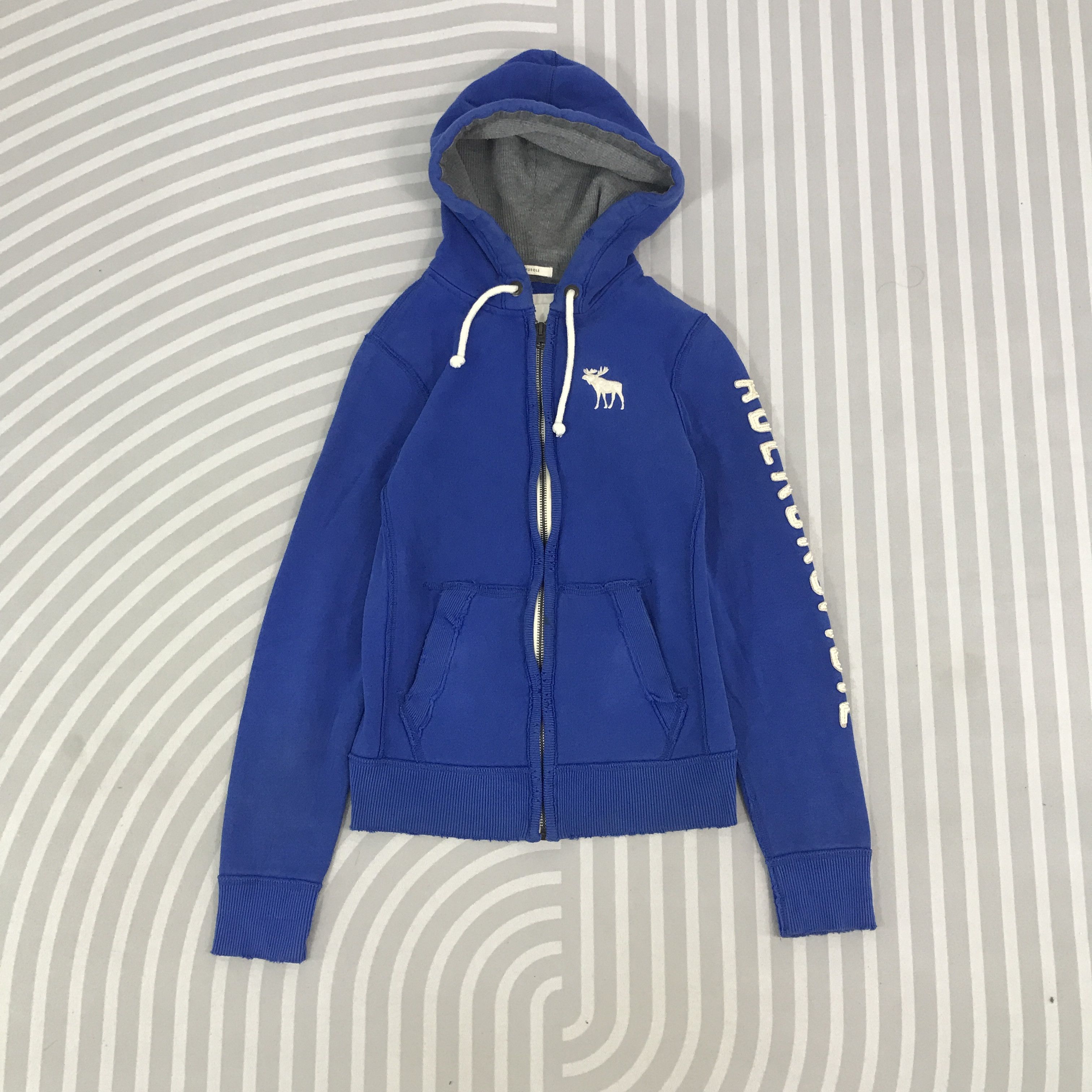 Abercrombie & Fitch × Vintage Vintage Abercrombie & Fitch Distressed blue hoodie Jacket Size US S / EU 44-46 / 1 - 1 Thumbnail