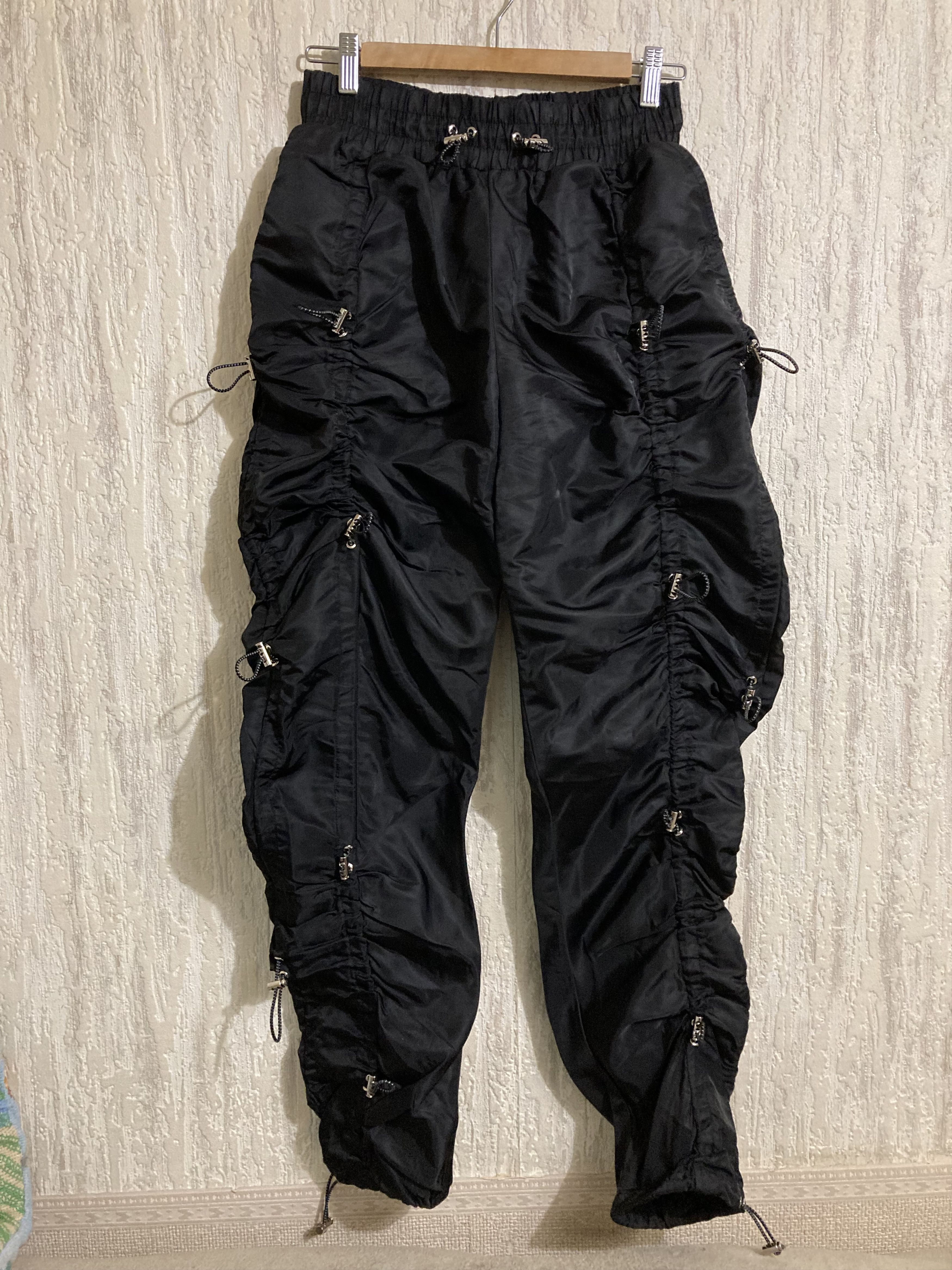 Maniere De Vior Maniere De Voir Nylon Bungee Ruched Cargo Pants - Black Size 28" / US 6 / IT 42 - 3 Thumbnail