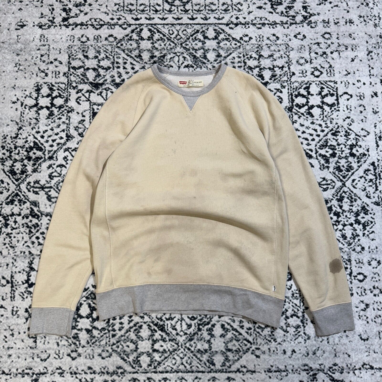 Levi's × Vintage Vintage Levis Unisex Beige Cotton Crewneck Size XL Y2K S Size US XL / EU 56 / 4 - 1 Thumbnail
