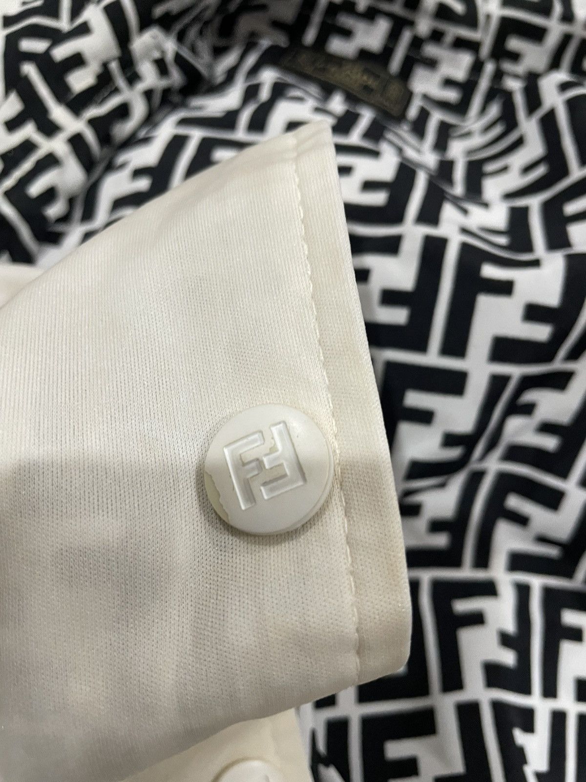 Fendi Fendi Parkas Size US XL / EU 56 / 4 - 24 Thumbnail