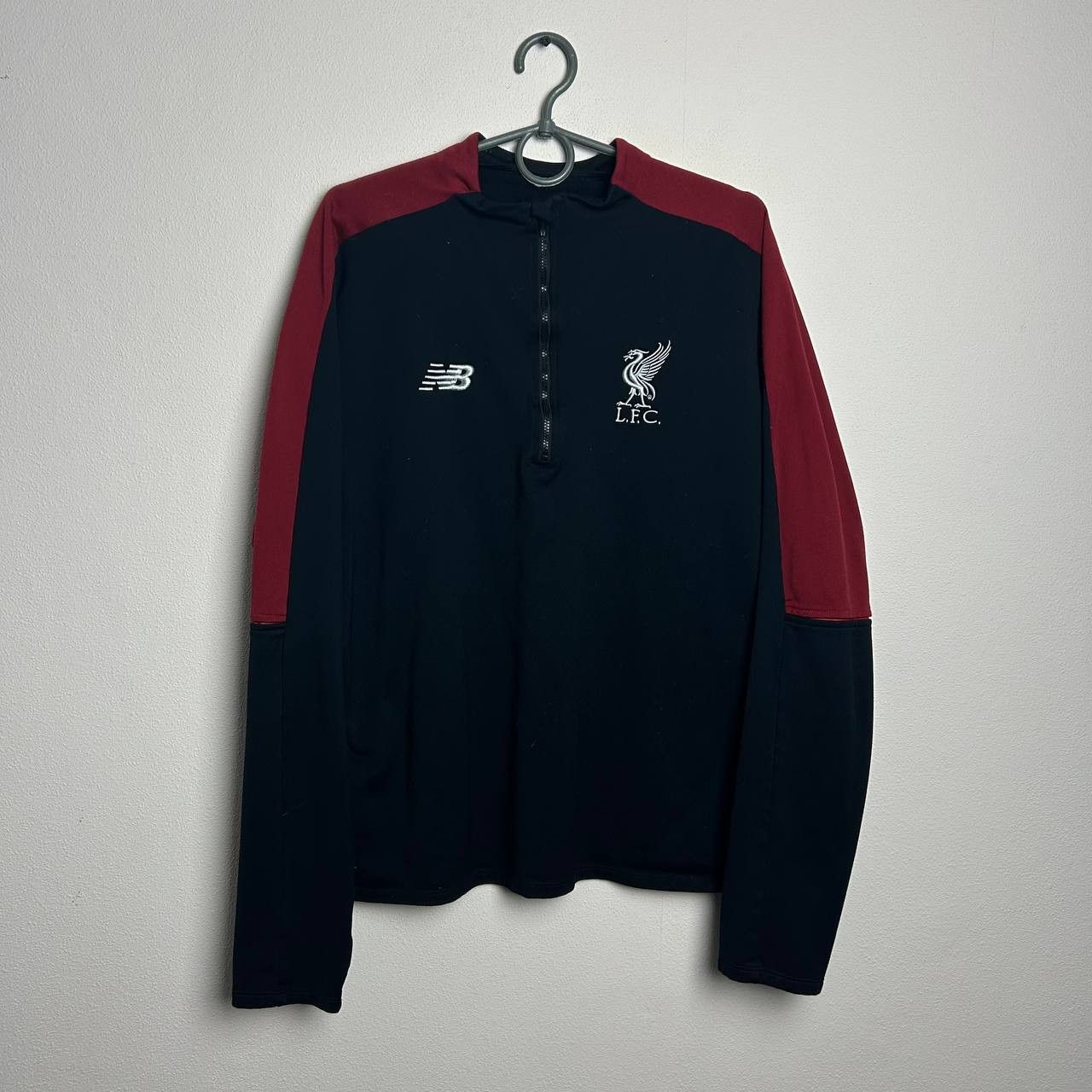 New Balance Mens New Balance Fc Liverpool Training zip sweatshirt Size US M / EU 48-50 / 2 - 1 Thumbnail