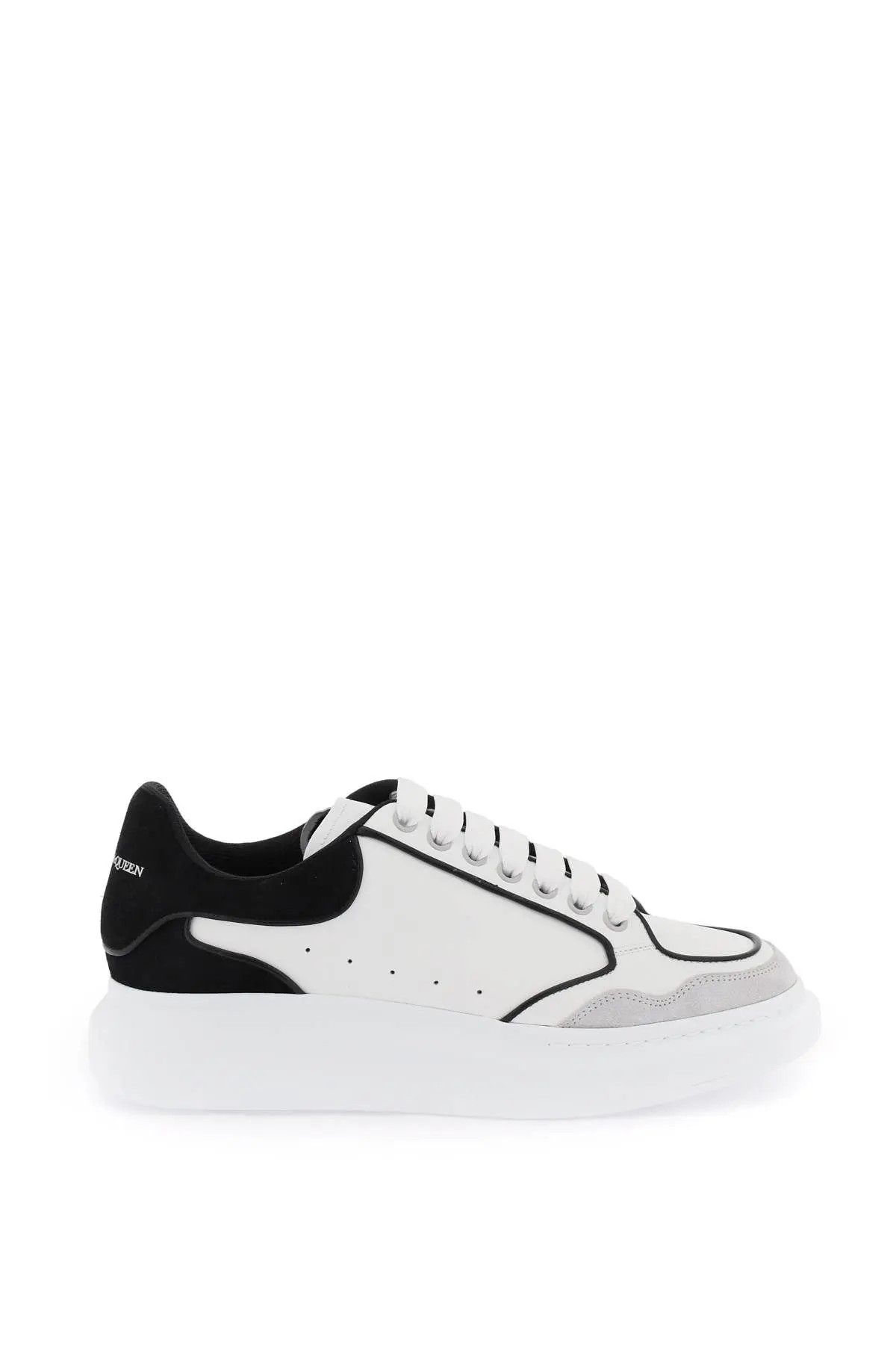 image of Alexander Mcqueen O1S22I1N1223 Oversize Sneakers In White Grey Black, Men's (Size 9)