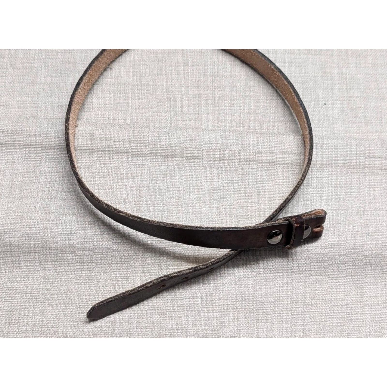 Vintage VINTAGE handcrafted belt WESTERN leather 32 brown COWHIDE belt Men 1" wide Cowboy rodeo Size 32 - 2 Thumbnail