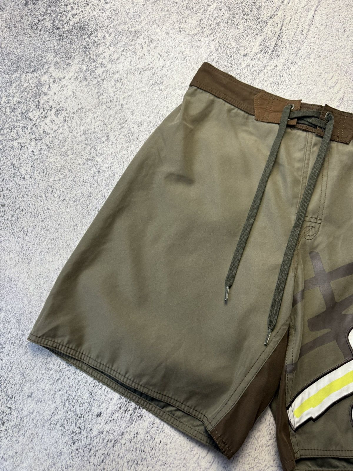 Rip Curl Vintage Rip Curl Big Logo Nylon Shorts USA OOs Size US 34 / EU 50 - 10 Thumbnail