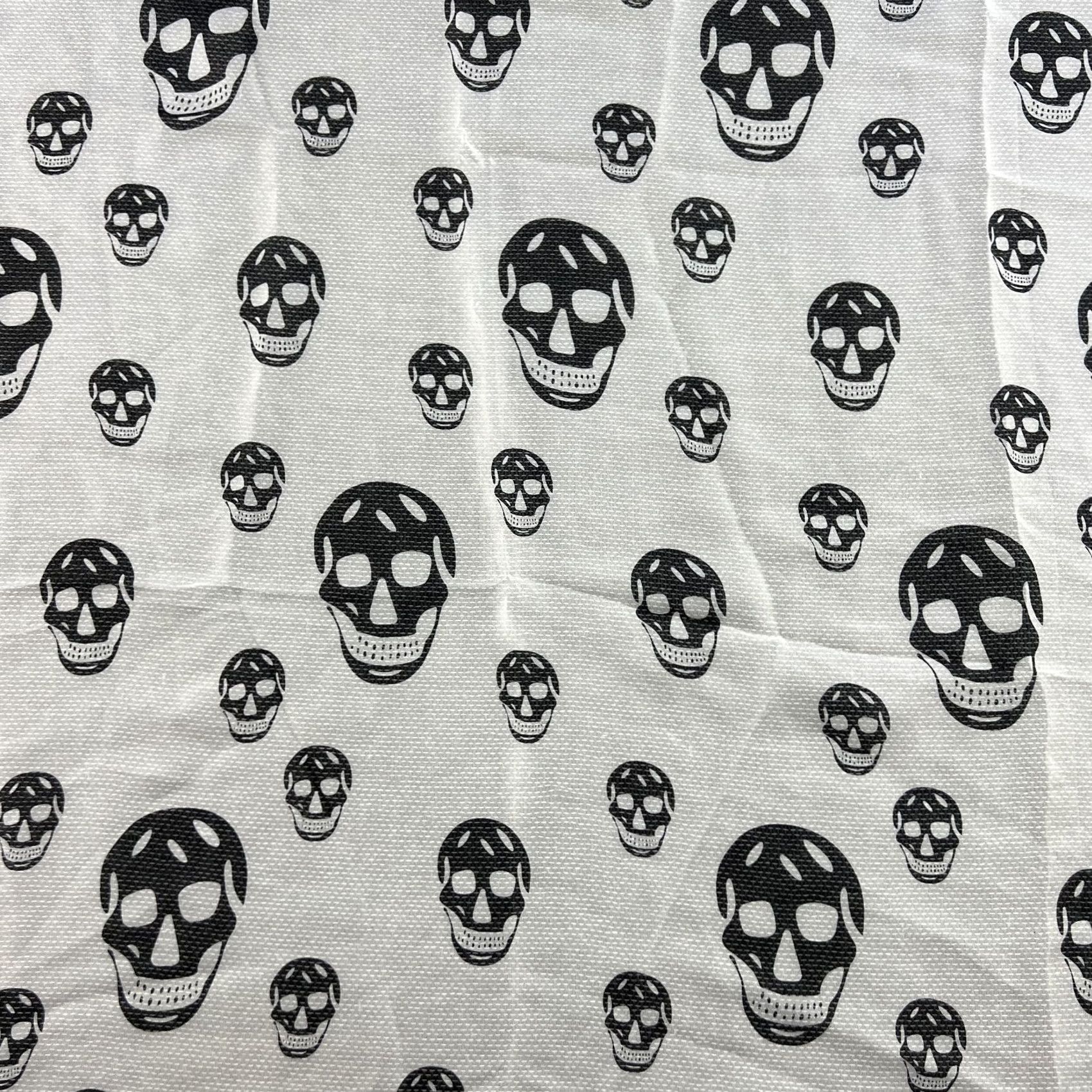 Alexander McQueen Alexander McQueen Skull Print Silk Scarf Black White Gothic Made in Italy Size ONE SIZE - 7 Thumbnail