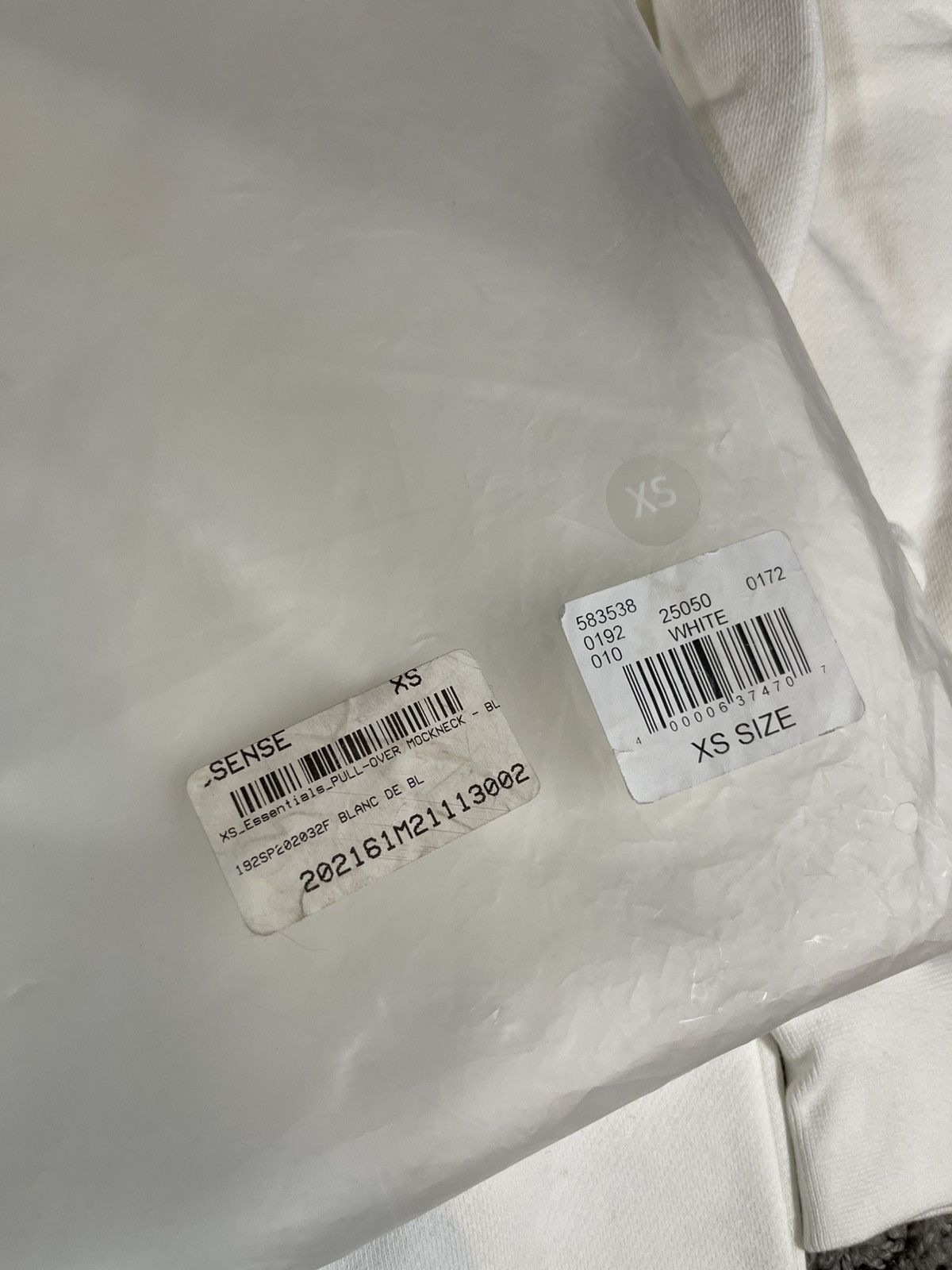 Essentials Fear of God Essentials Pull-over Mockneck Sweatshirts White Size US XS / EU 42 / 0 - 10 Thumbnail