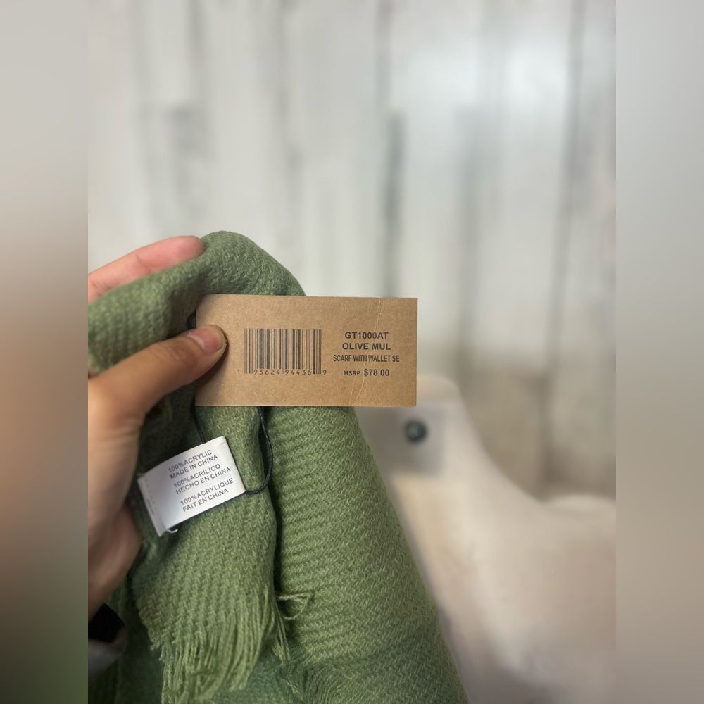Steve Madden Steve Madden Olive Green Oversized Fringe Scarf – Soft Acryl Size ONE SIZE - 4 Thumbnail