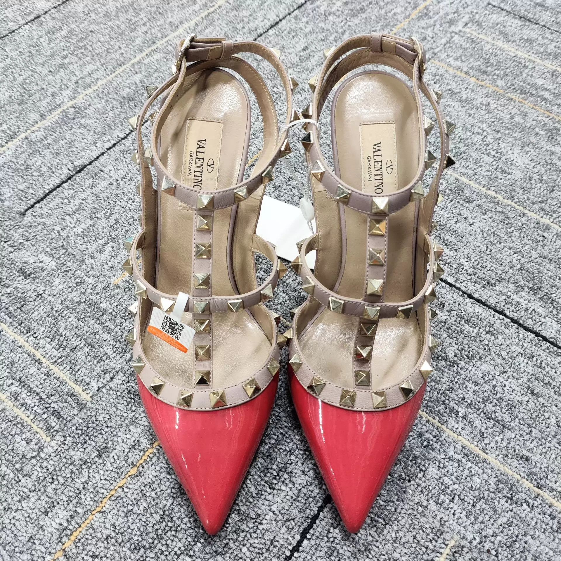 Valentino Valentino Rivet Heels Orange 38 Size US 7.5 / IT 37.5 - 1 Thumbnail