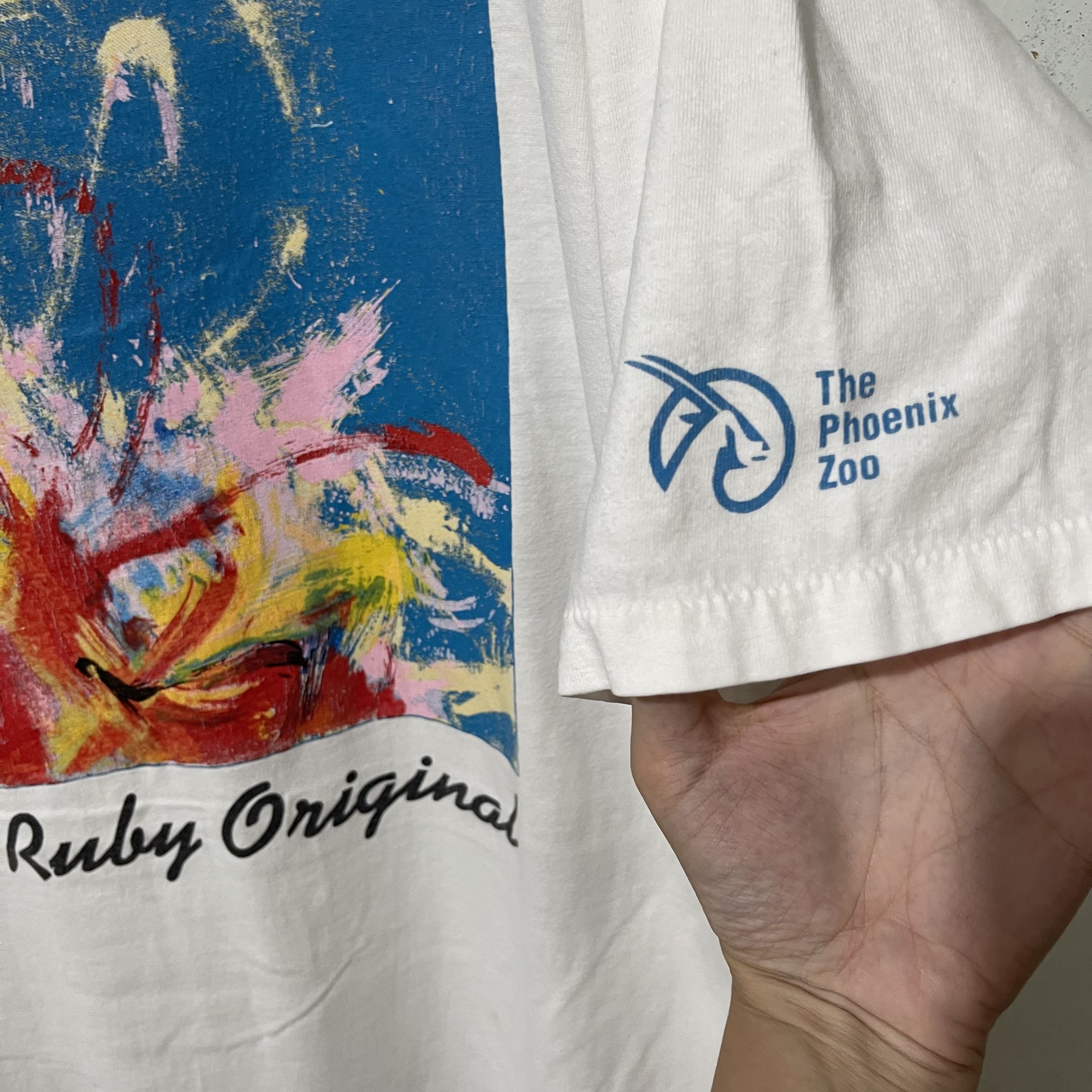 Vintage Vintage 90s “A Ruby Original” Abstract Art T-Shirt Size US L / EU 52-54 / 3 - 4 Thumbnail