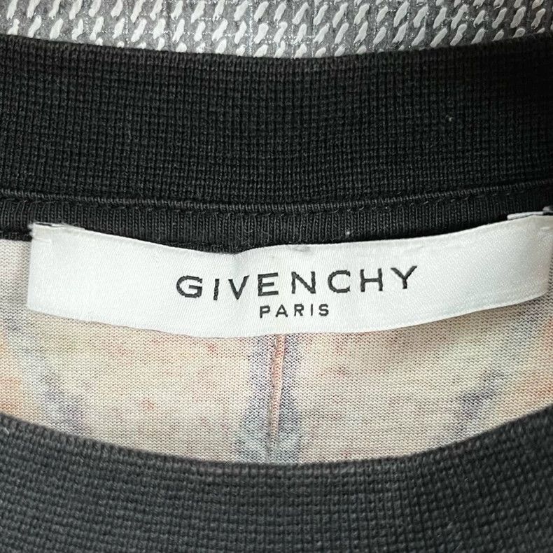 Givenchy Givenchy Butterfly Printed Short Sleeve T-Shirt, Size XS, Size US XS / EU 42 / 0 - 5 Thumbnail