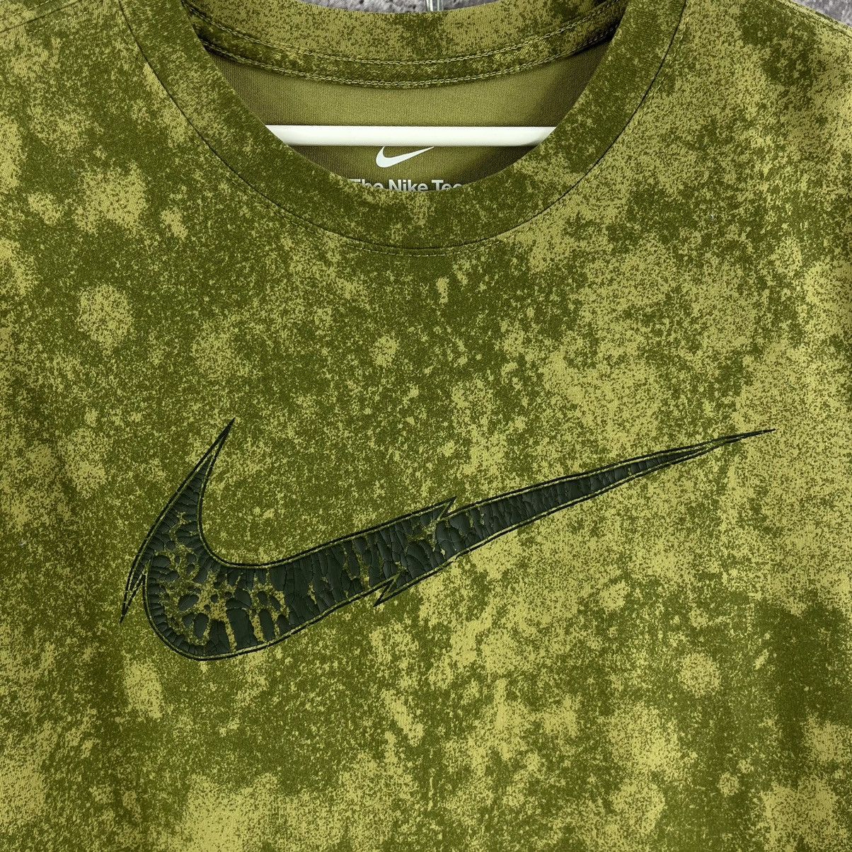 Japanese Brand × Nike Nike T-Shirt Ac/DC Style Back Logo Camo Big Swoosh Size L Size US L / EU 52-54 / 3 - 4 Thumbnail