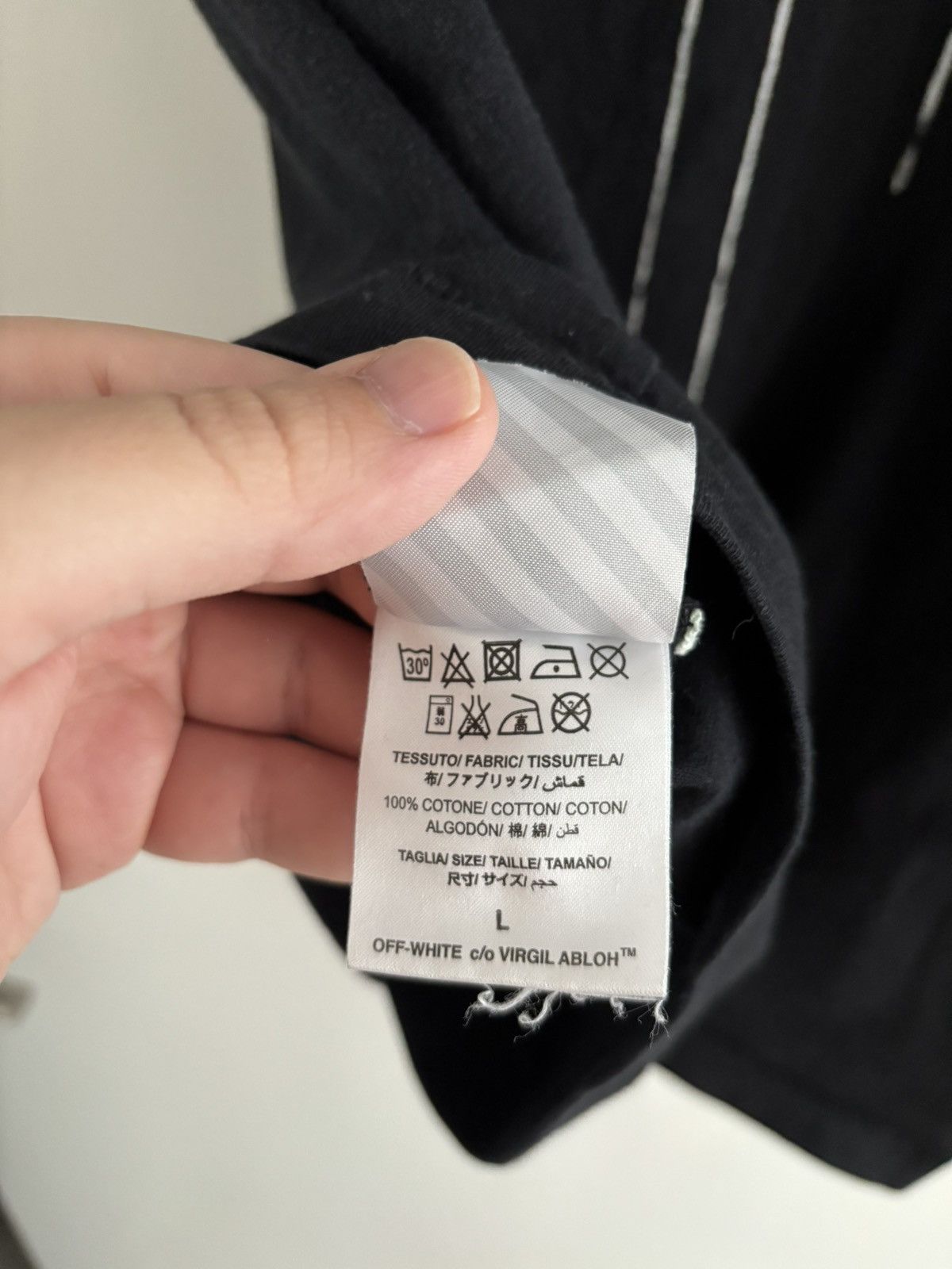 Off-White Off-White SS17 Othelo’s Scorpion Tee Size US L / EU 52-54 / 3 - 8 Thumbnail