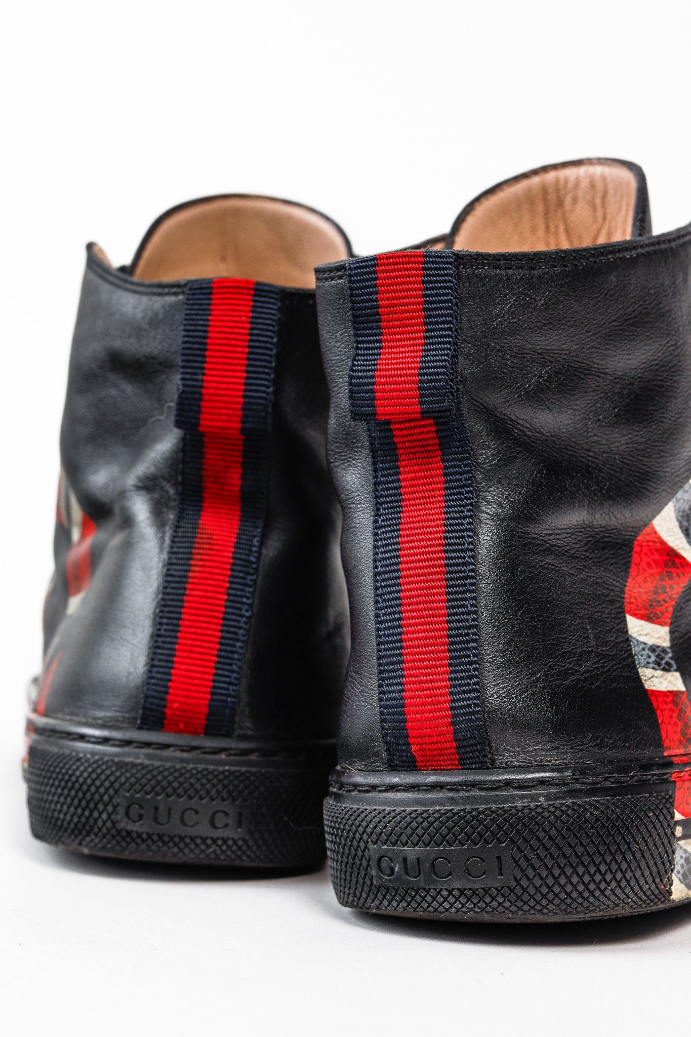 Gucci Gucci Black Leather Kingsnake High Top Sneakers Size US 8.5 / EU 41-42 - 10 Thumbnail