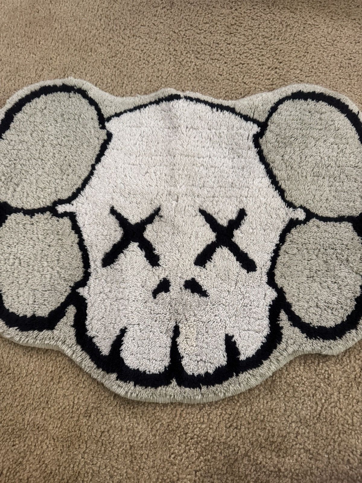 Kaws Kaws x Gallery 1950 Gray Companion Rug Authentic 2008 Size ONE SIZE - 2 Thumbnail