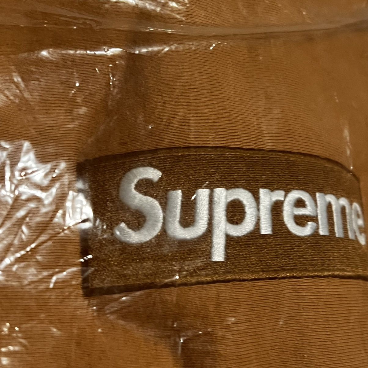 Supreme Supreme Mustard Box logo hoodie xl 2021 Size US XL / EU 56 / 4 - 5 Thumbnail
