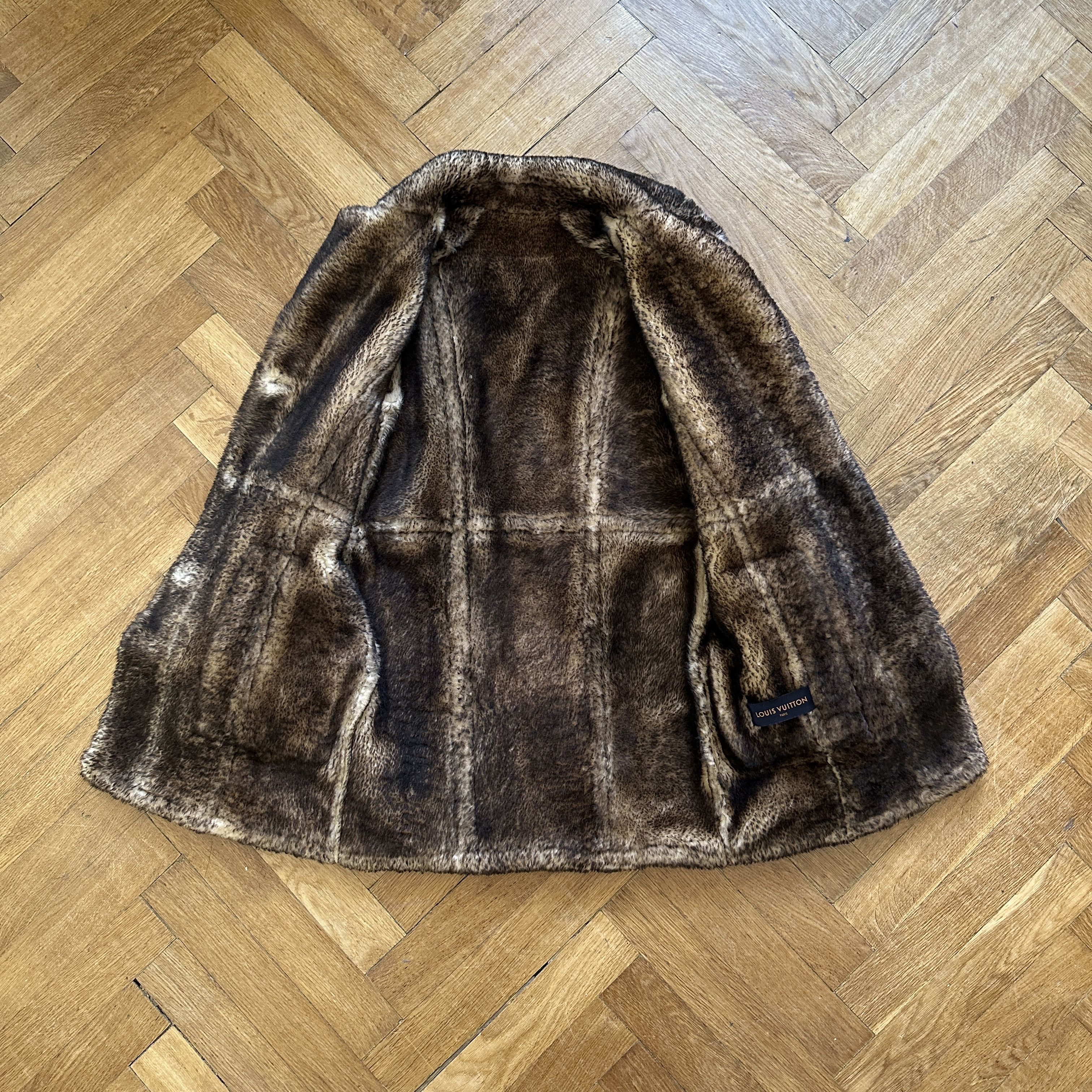 Louis Vuitton 1 of 1 Prototype Shearling Fur Coat Size XS / US 0-2 / IT 36-38 - 5 Thumbnail