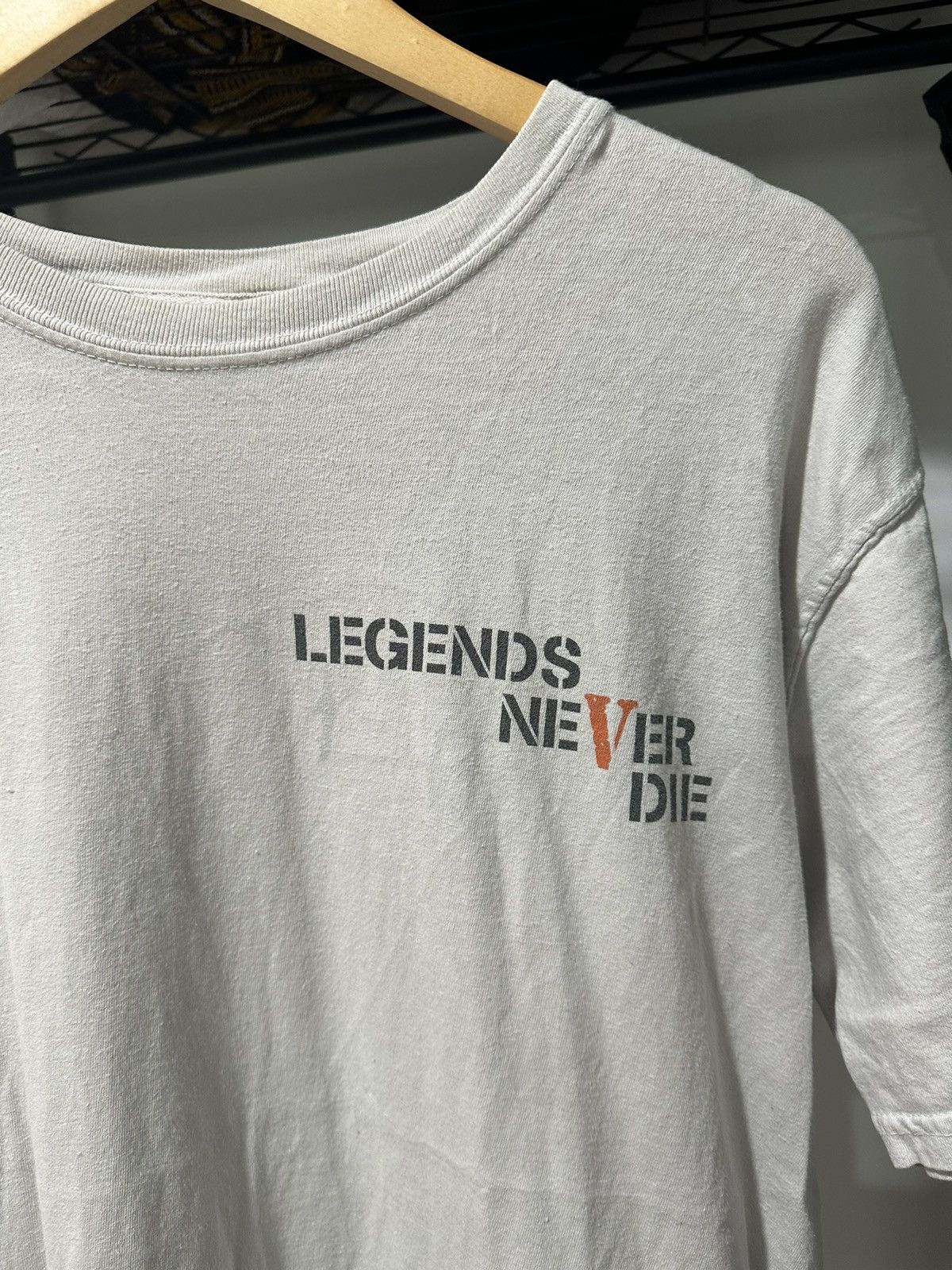 Vlone vlone legends never die tee Size US L / EU 52-54 / 3 - 4 Thumbnail