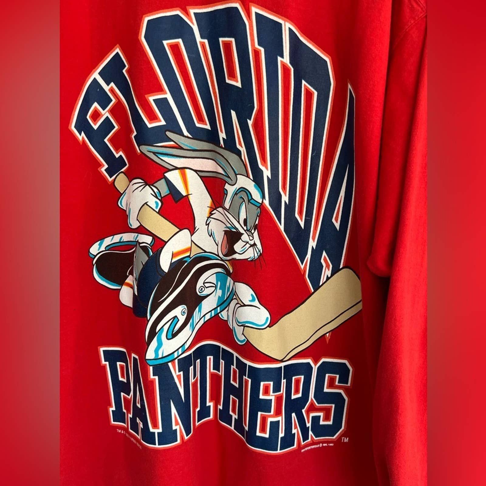 Warner Bros Vintage 90s Bugs Bunny FLORIDA PANTHERS Looney Tunes Shirt