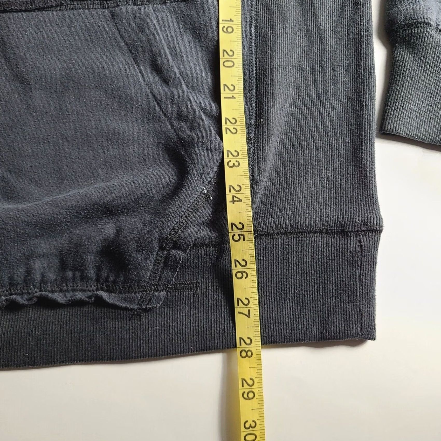 Hard Rock Cafe VINTAGE Hard Rock Cafe Sweatshirt Crewneck Stitched Graphic Front Pocket Black Large Men L USA Stitch Crewneck Sweatshirt Mens Size US L / EU 52-54 / 3 - 8 Thumbnail