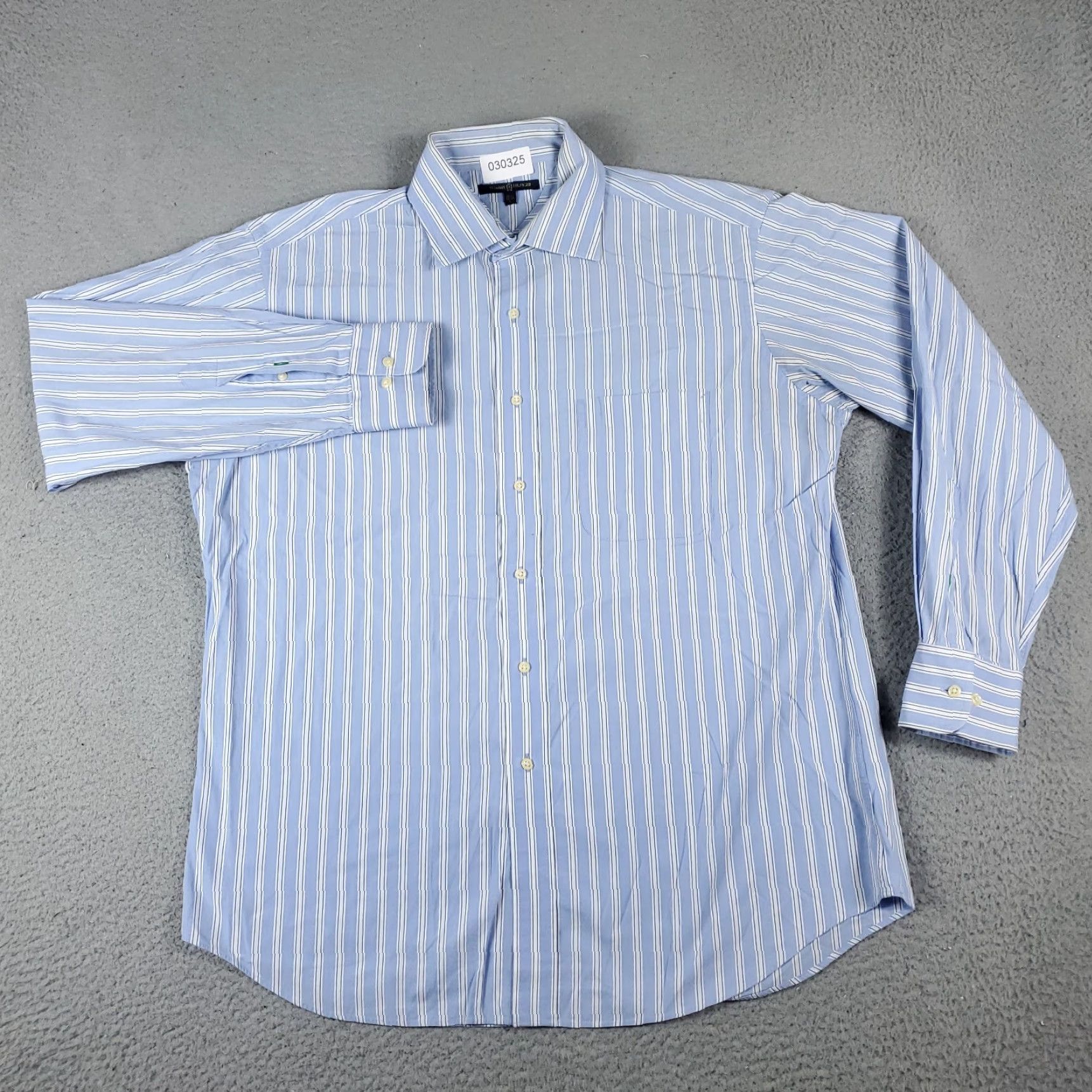 Tommy Hilfiger Tommy Hilfiger Shirt Mens Large Blue White Striped Button-Up Long Sleeve, Regular Fit, Cotton, Classic Preppy Brand, Button-Front, Collared Size US L / EU 52-54 / 3 - 2 Thumbnail