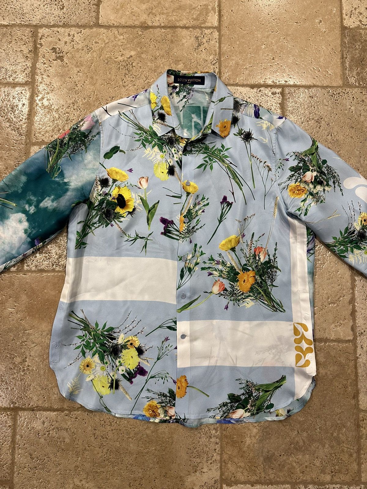 Louis Vuitton Louis Vuitton Virgil Abloh SS20 Floral Silk Button Up Shirt Size US M / EU 48-50 / 2 - 3 Thumbnail