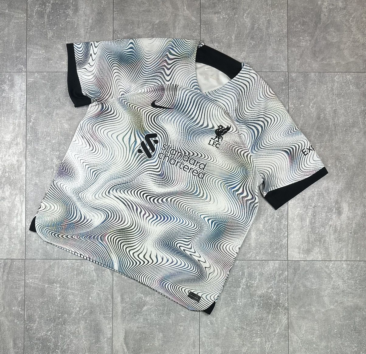 Nike Nike Liverpool Fc 2022/23 Stadium Away Soccer Jersey Size US XXL / EU 58 / 5 - 2 Thumbnail