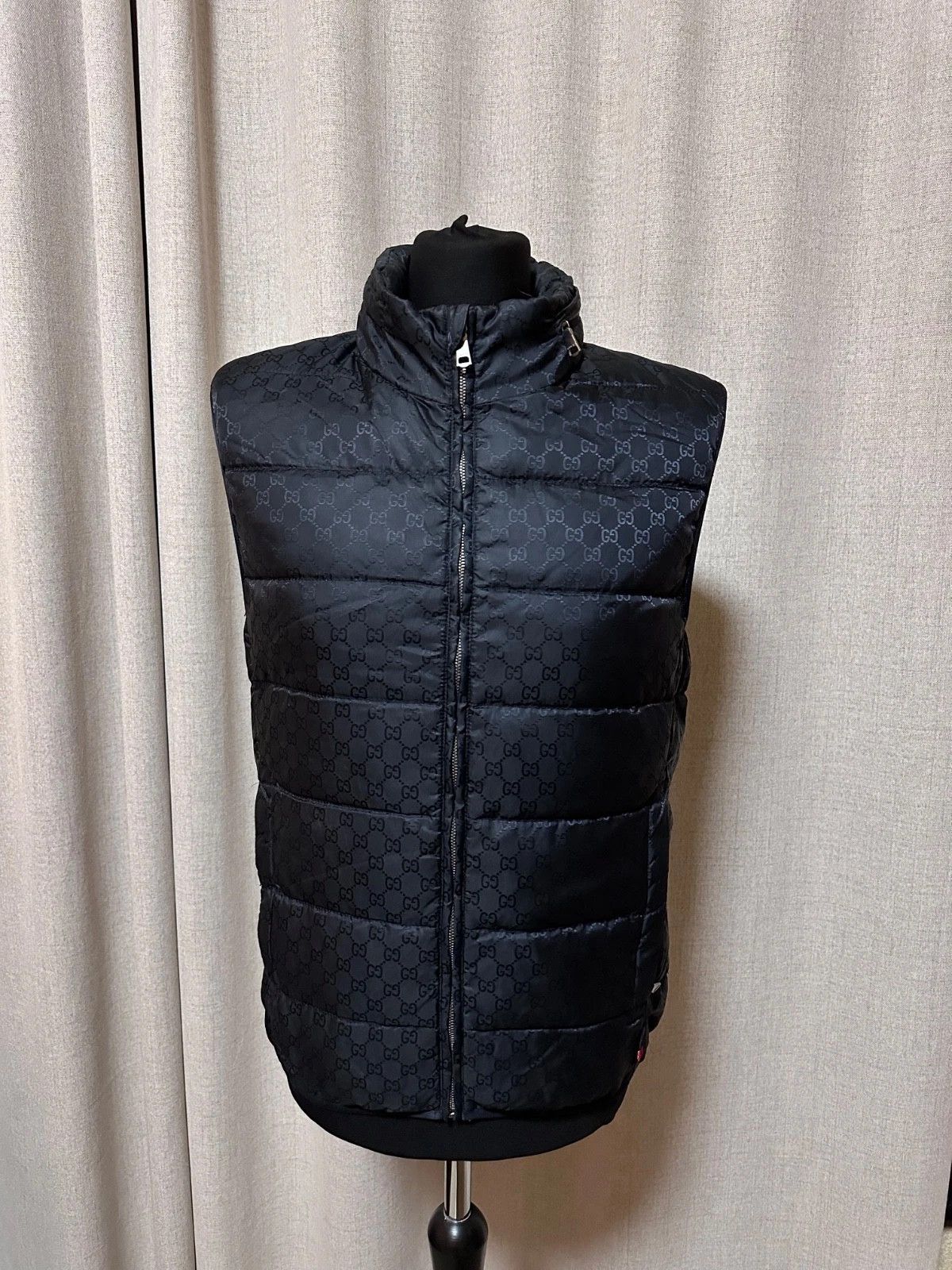 Gucci Gucci Monogram Logo Vest Sz 48 Size US M / EU 48-50 / 2 - 9 Thumbnail