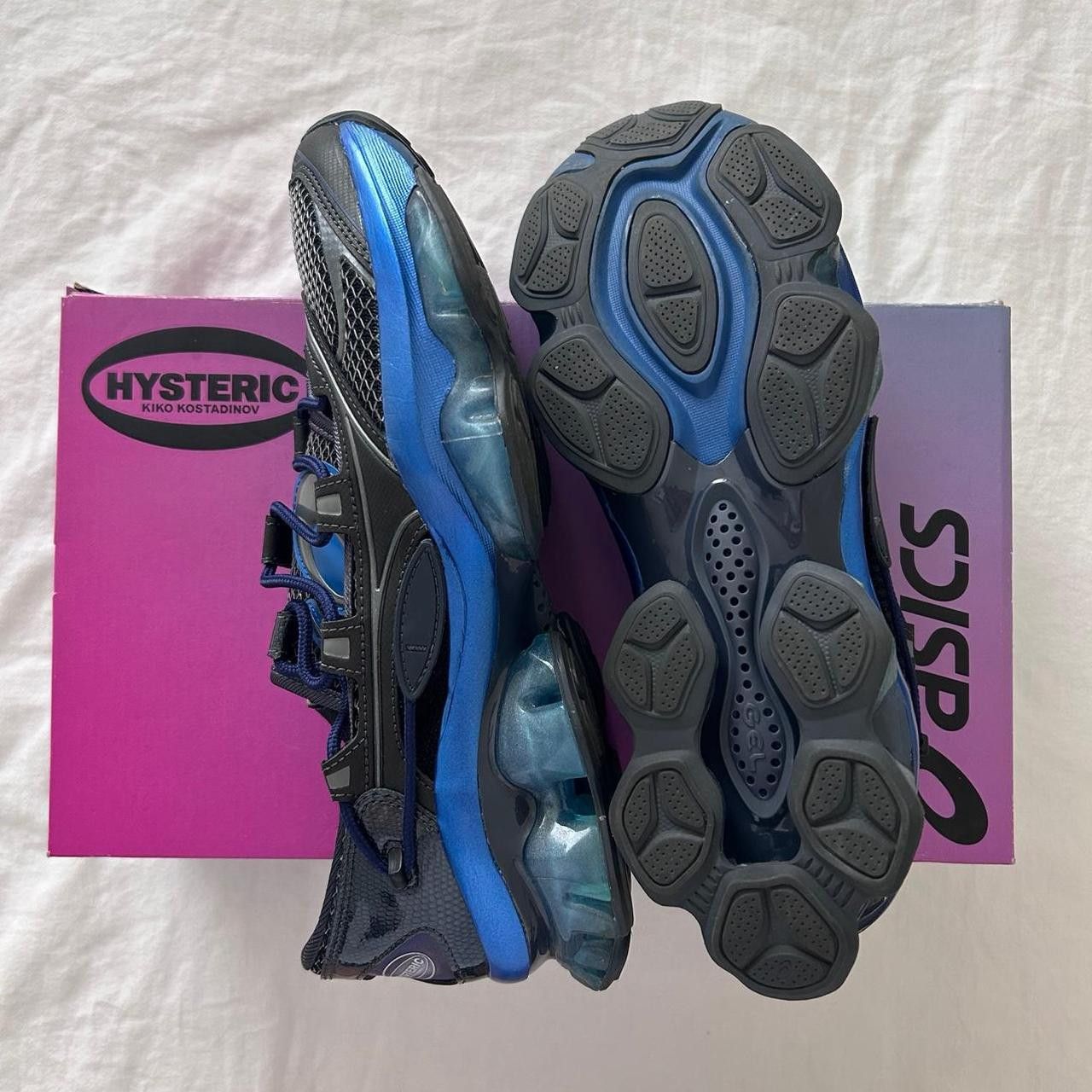 Asics × Hysteric Glamour × Kiko Kostadinov Hysteric Glamour Kiko Kostadinov Gel Quantum Lylia trainers Size US 10.5 / IT 40.5 - 4 Thumbnail