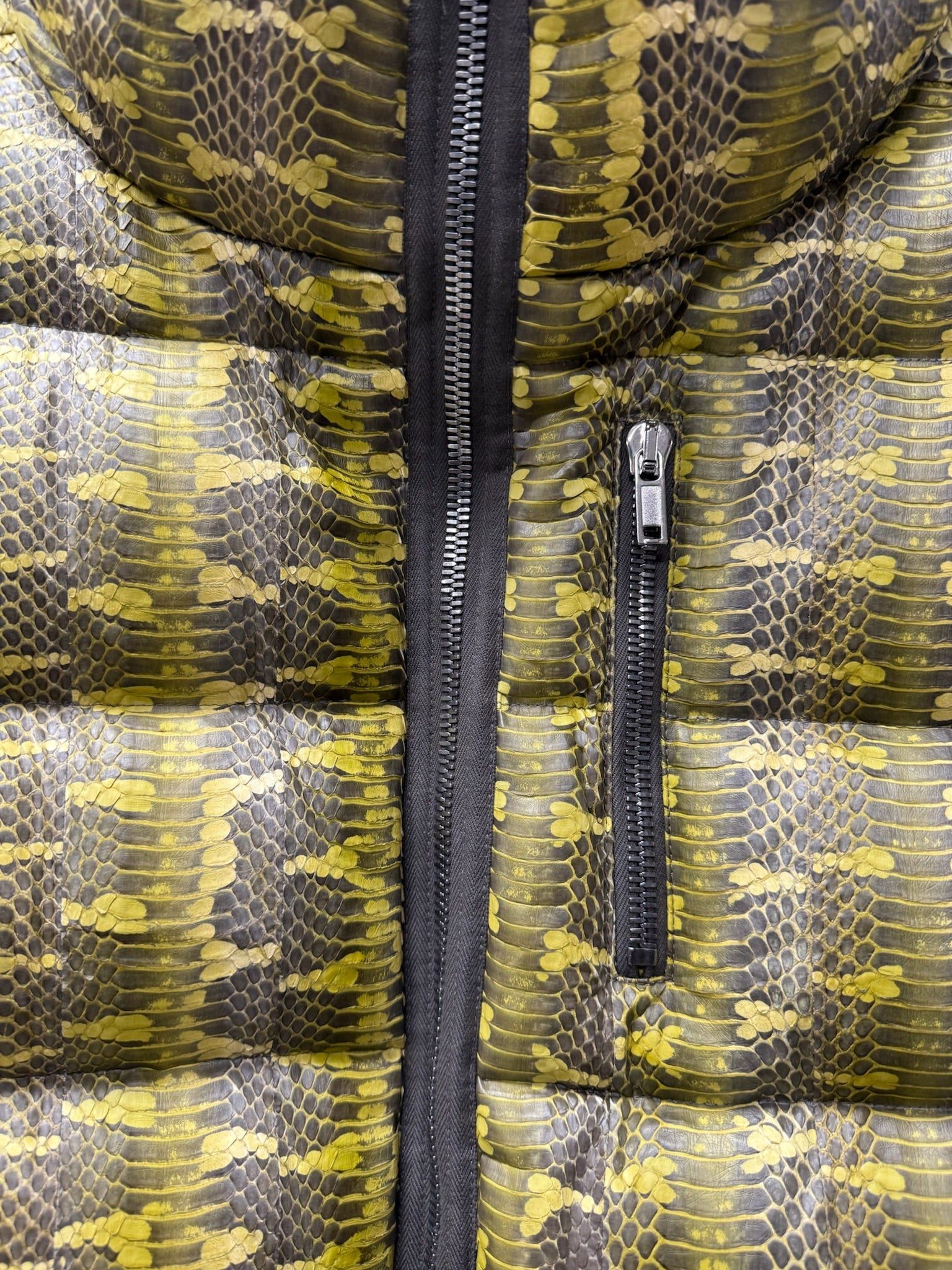 Rick Owens AW2023 Rick Owens ‘Luxor’ Genuine Acid Boiga Snake ‘Gimp’ Zip Puffer Vest Size US XL / EU 56 / 4 - 2 Thumbnail