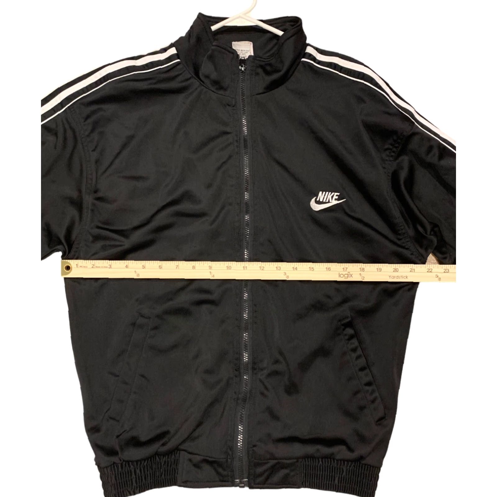 Nike Nike Mens Track Jacket Black White - Size M - Full Zip - Pockets - Athletic Basketball Gym Running - Regular Fit Size US M / EU 48-50 / 2 - 5 Thumbnail