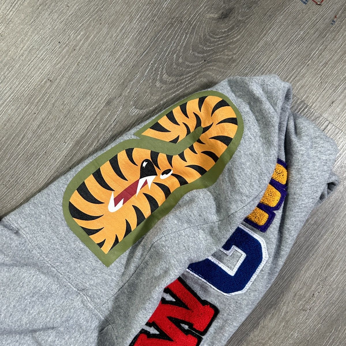 Bape BAPE Shark Pull Over Hoodie Size US XL / EU 56 / 4 - 6 Thumbnail