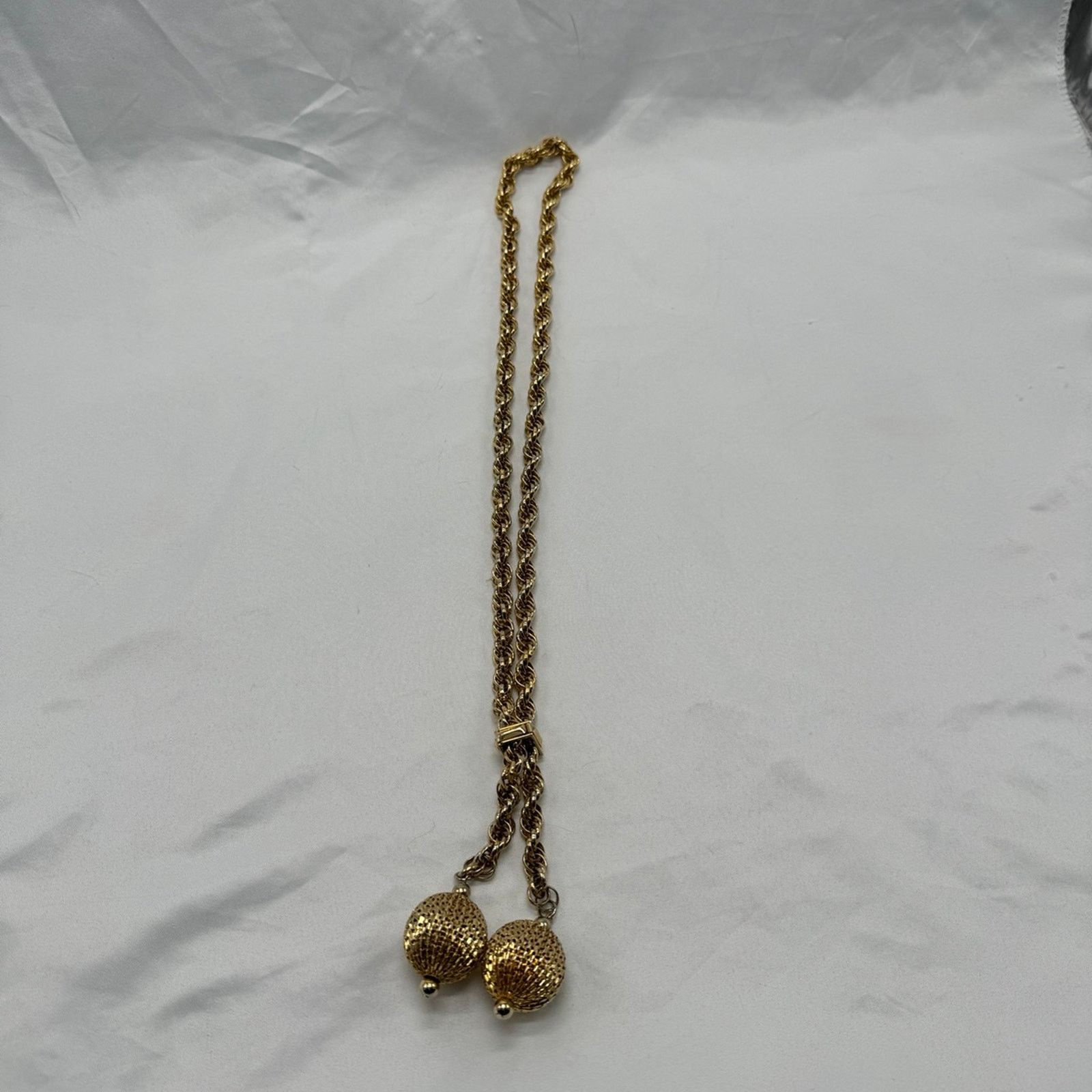 NBDN Nobrandedon VTG gold tone Filagree ball slide necklace Size ONE SIZE - 2 Thumbnail