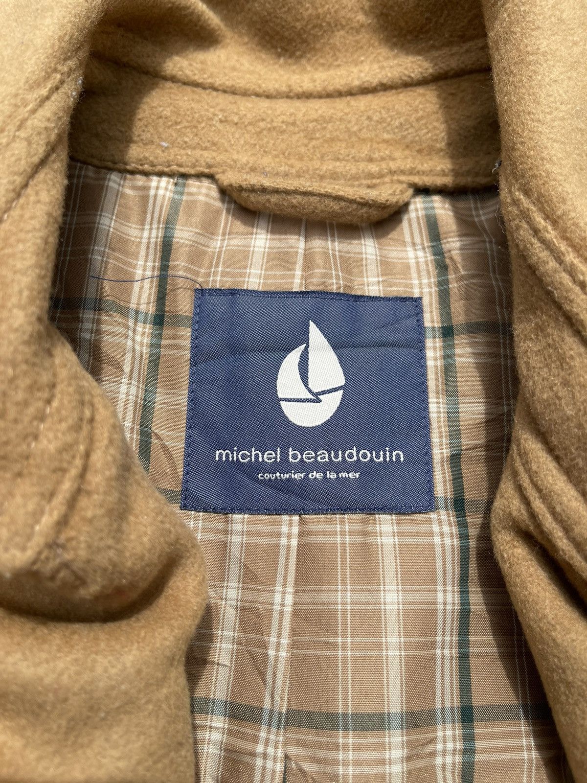 Designer Michel Beaudouin Camel Wool Trench Coat (Unisex) M Size M / US 6-8 / IT 42-44 - 16 Thumbnail