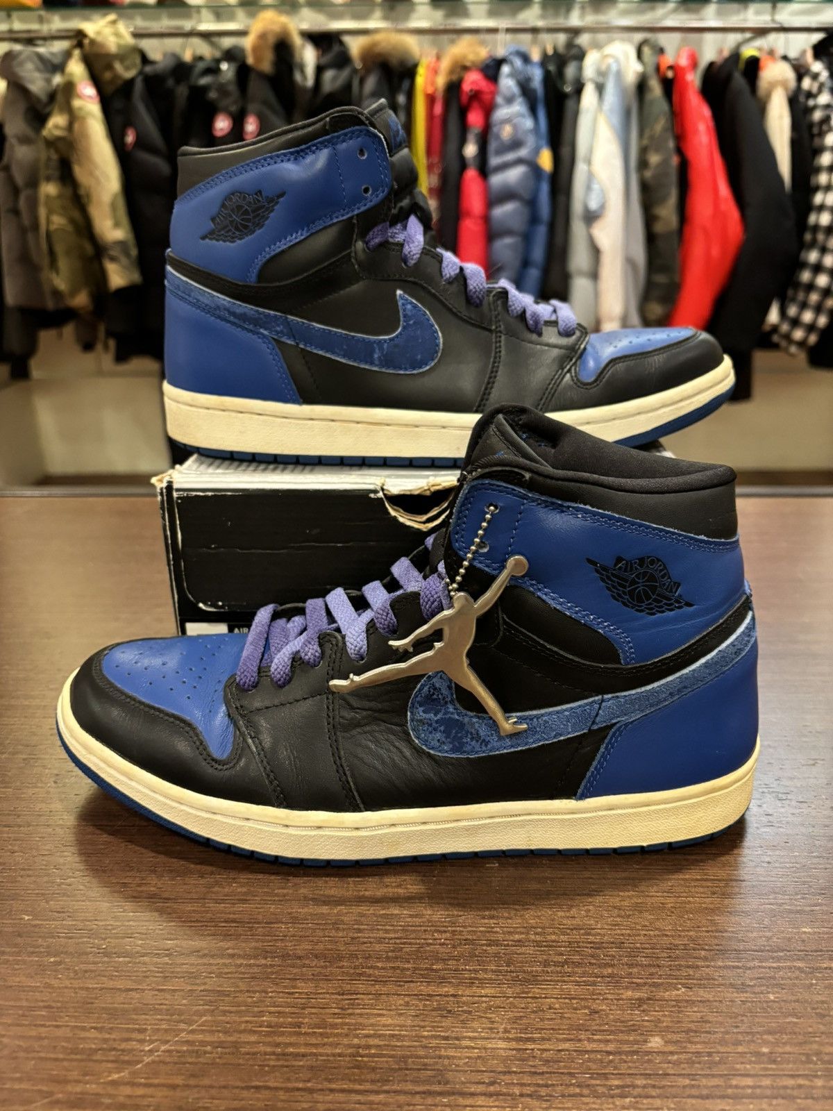 Jordan Brand Jordan 1 Retro 2001 ‘Royal’ (C) Size US 10 / EU 43 - 2 Thumbnail