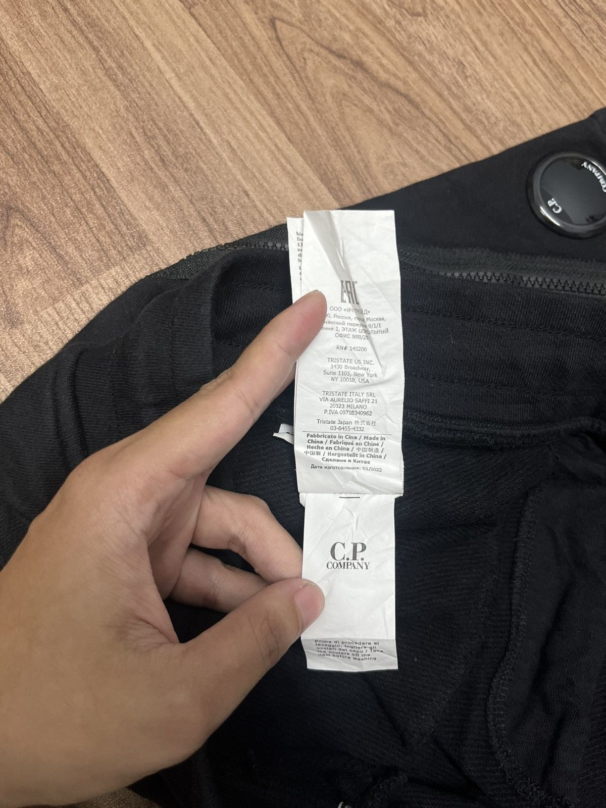 C.P. Company C.P Company Diagonal Raised Fleece Sweatpants Size US 32 / EU 48 - 8 Thumbnail