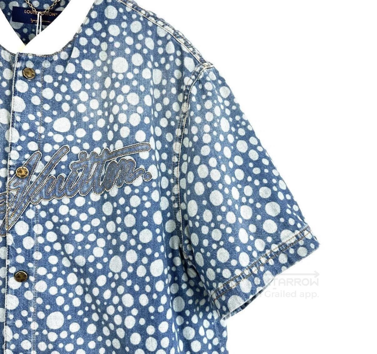 Louis Vuitton Blue Polka Dot Short Sleeve Button-Up Shirt L. Size US L / EU 52-54 / 3 - 5 Thumbnail