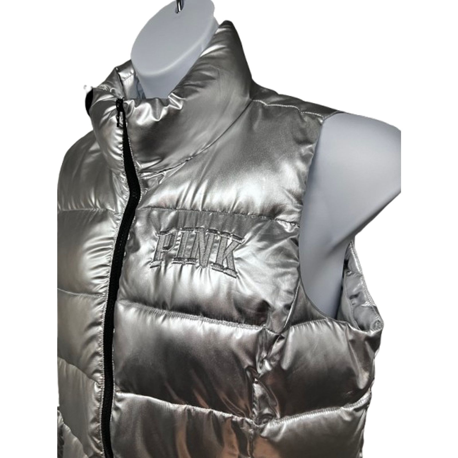 Victoria's Secret Victorias Secret Metallic Silver Zip Up Puffer Vest Jacket L Size L / US 10 / IT 46 - 7 Thumbnail