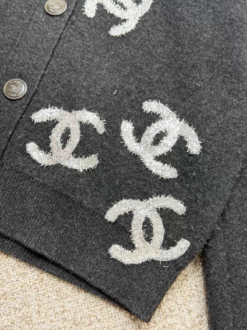 Chanel Chanel Shiny double C long-sleeved knitted cardigan coat Size XXS / US 00 / IT 34 - 5 Thumbnail