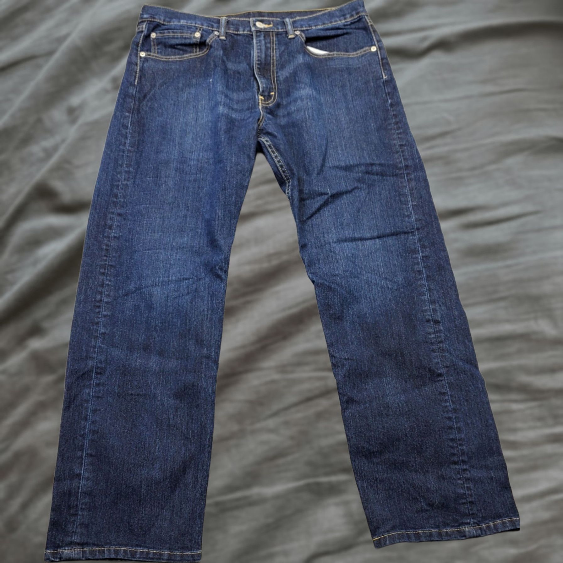 Levi's Levi's 505 Jeans Mens 34 Navy Denim 5-Pocket Design Straight Leg Regular Fit Medium Wash, Inseam 30.5" Waist 34 - Vintage N/A Size US 34 / EU 50 - 1 Thumbnail