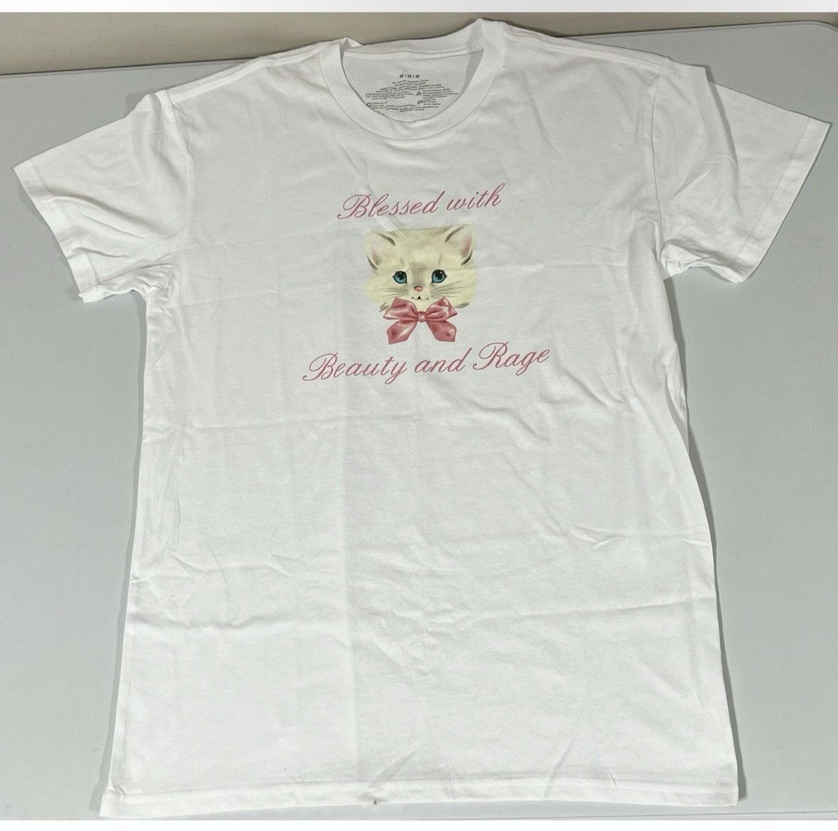 Japanese Brand White ‘Blessed with Beauty and Rage’ Tee T-Shirt Top Size M🎀 Size US M / EU 48-50 / 2 - 2 Thumbnail