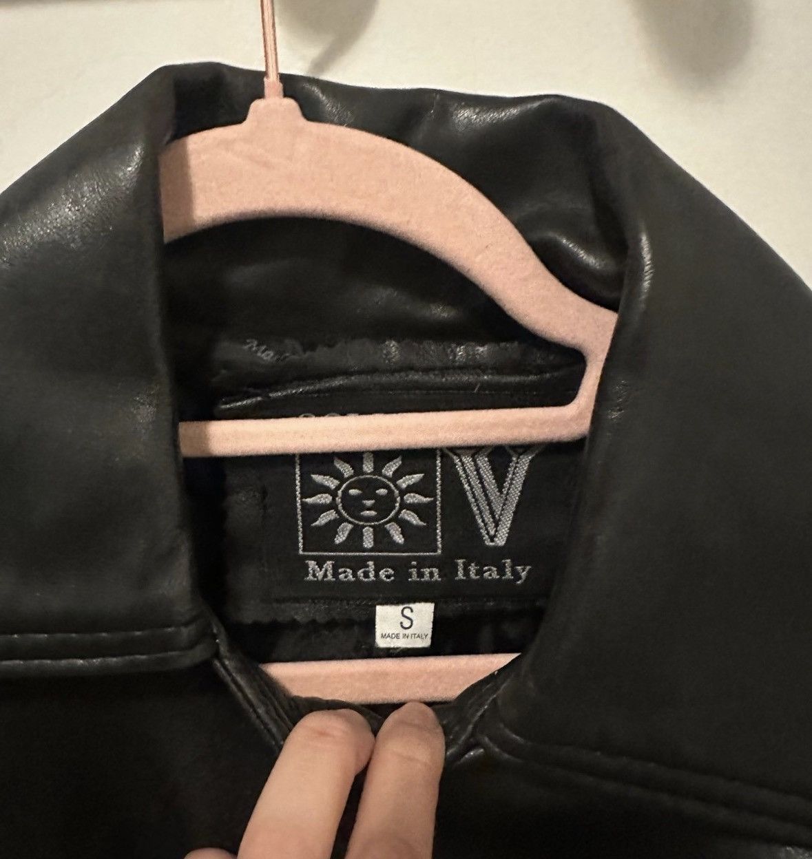 Vintage Vintage - Italian Black Faux Leather Trench Coat w/ Belt (S) Size S / US 4 / IT 40 - 2 Thumbnail