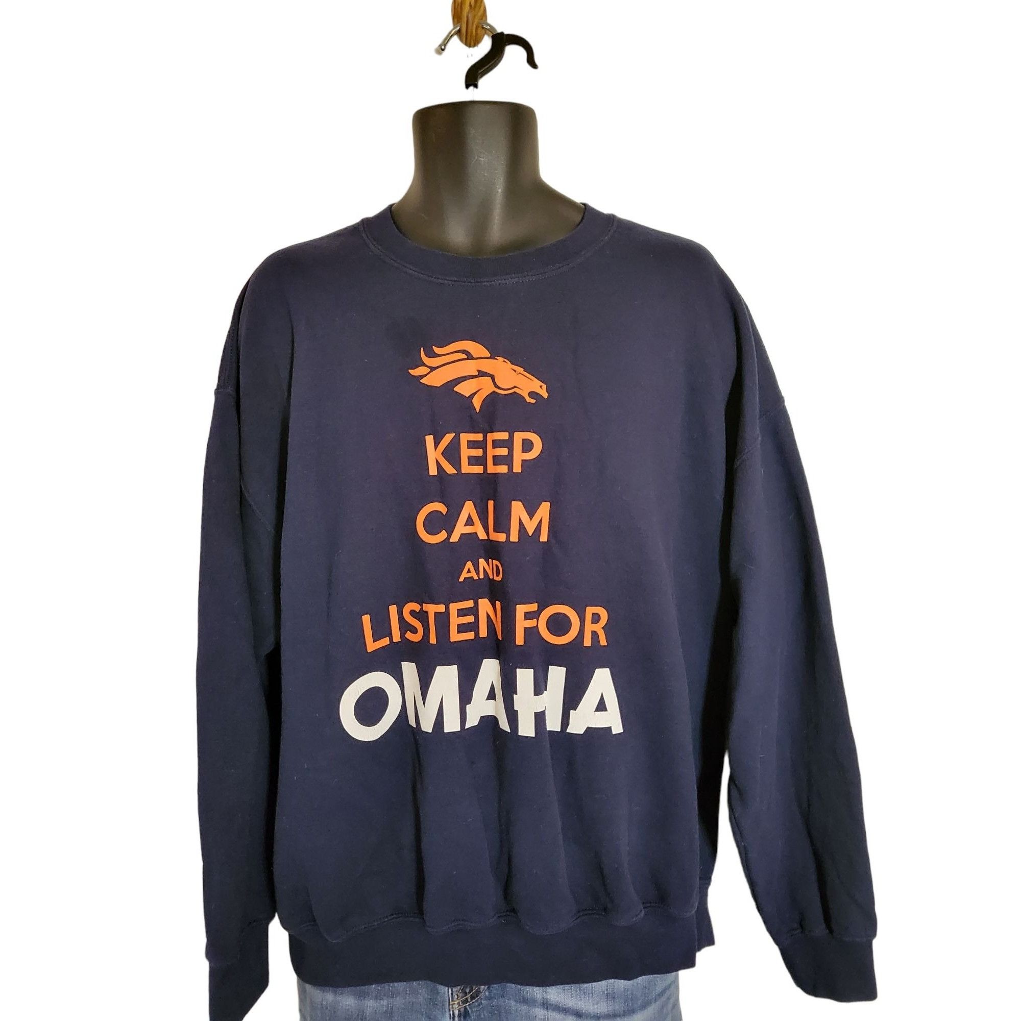 Gildan Denver Broncos Sweatshirt Men Sz XL Gildan Keep Calm and Lis Size US XL / EU 56 / 4 - 1 Thumbnail