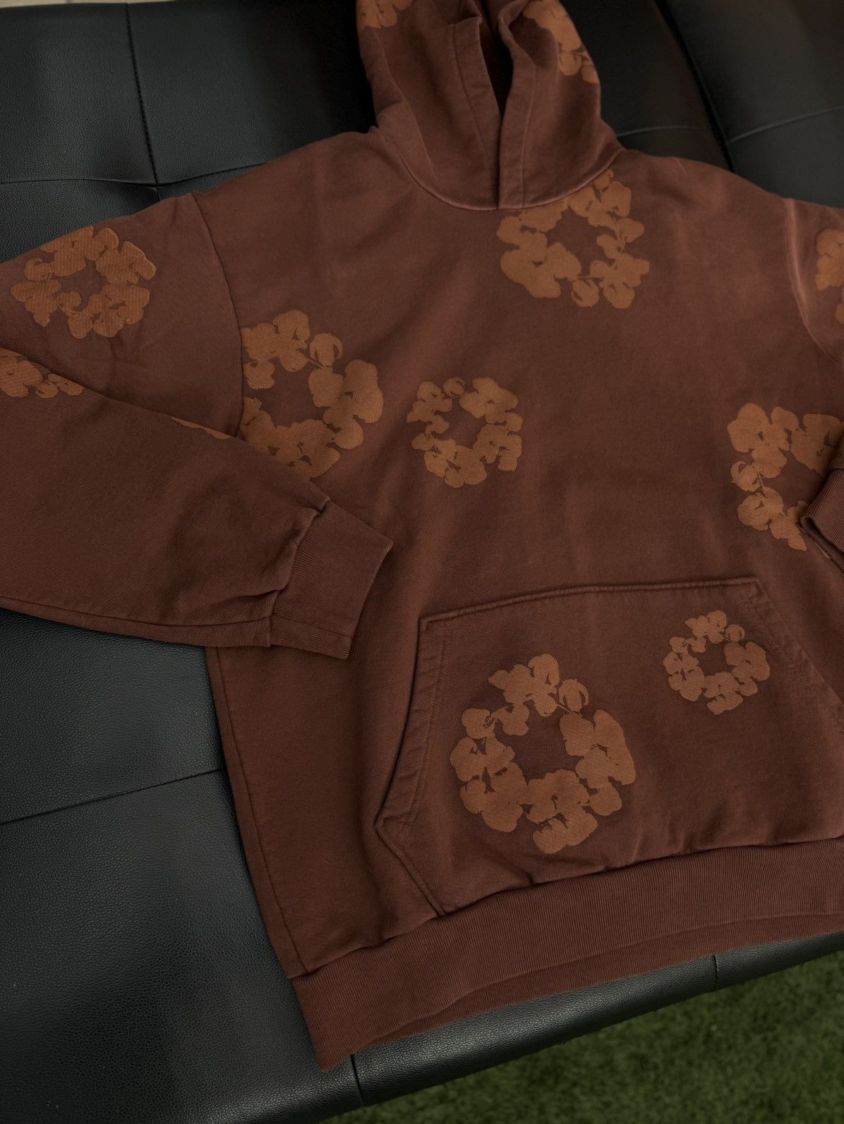 DENIM TEARS Denim Tears Brown Hoodie 2025 Cotton Wreath M (NEW) Size US M / EU 48-50 / 2 - 5 Thumbnail