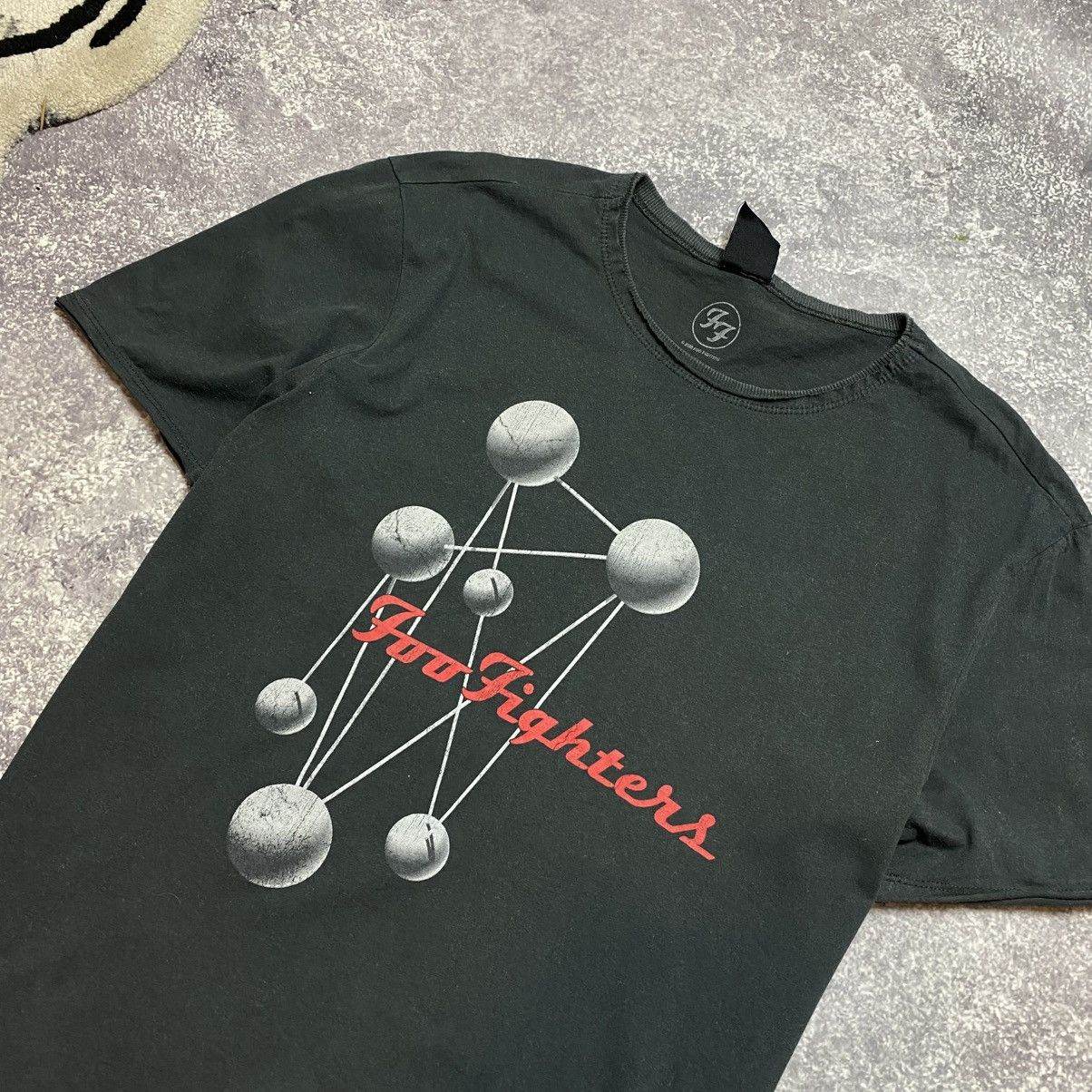 Band Tees Vintage Foo Fighters Big logo rock band tee Size US XL / EU 56 / 4 - 2 Thumbnail