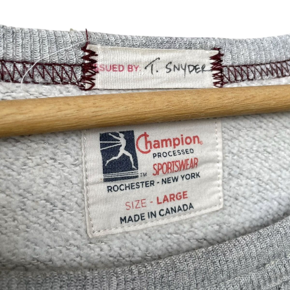 Todd Snyder Todd Snyder NYC For Champion Running Man Repro Crewneck Size US L / EU 52-54 / 3 - 6 Thumbnail