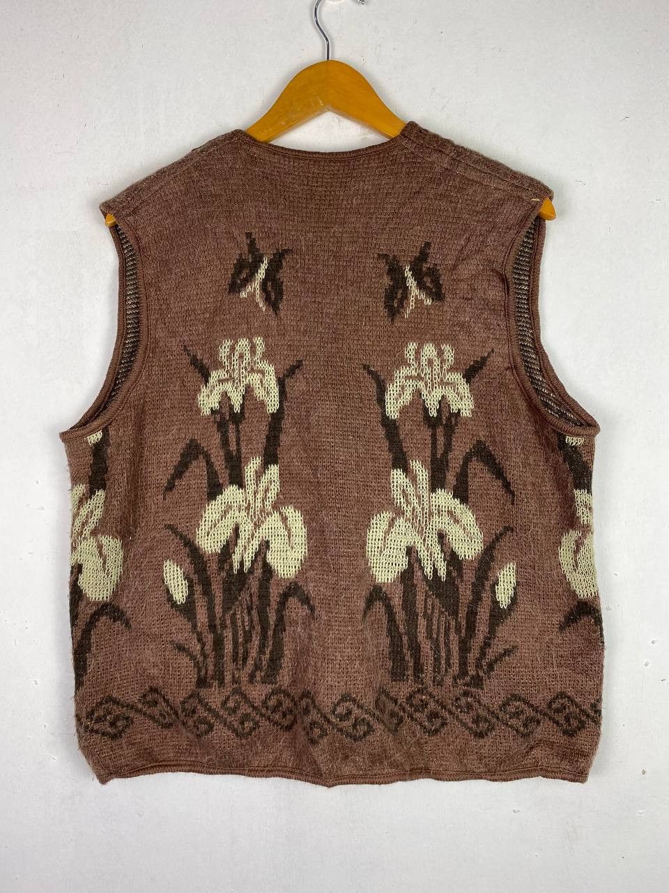 Japanese Brand japanese brand floral wool vest nice design Size US XL / EU 56 / 4 - 6 Thumbnail
