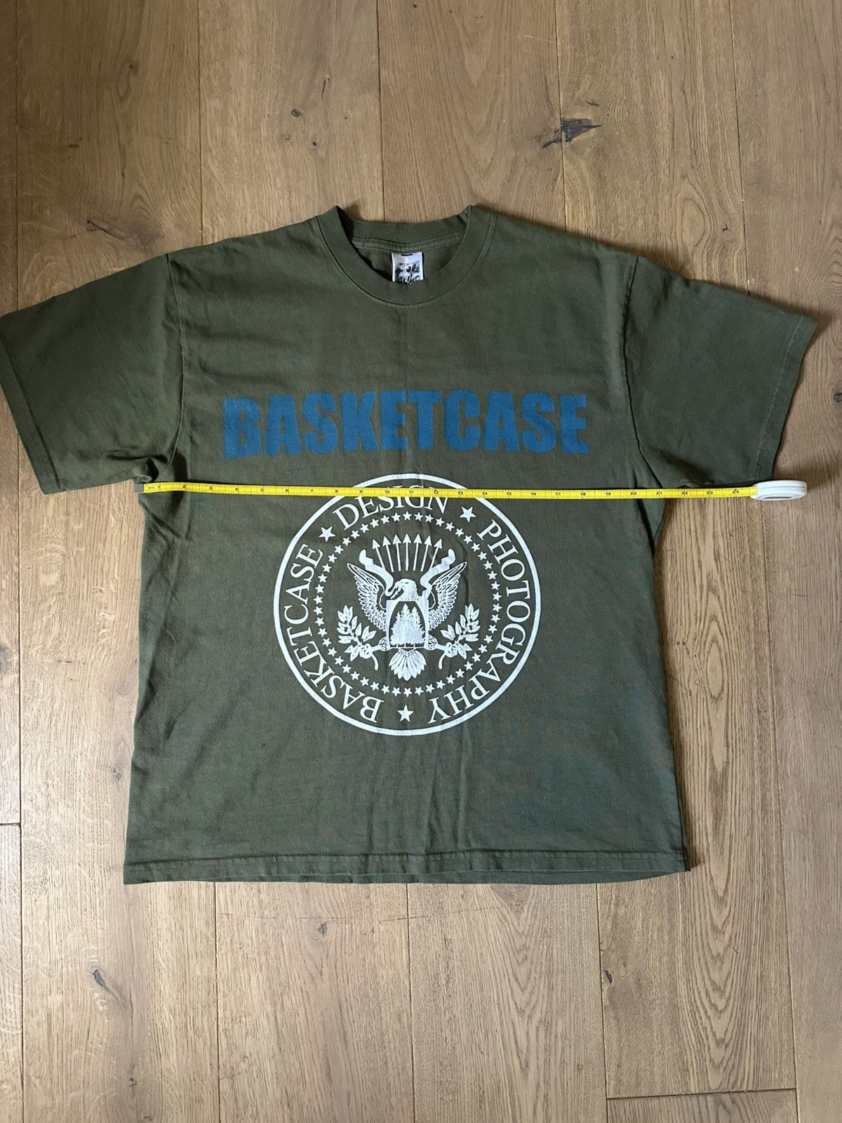 basketcase gallery Basketcase Gallery SEAL Tee Size US M / EU 48-50 / 2 - 7 Thumbnail